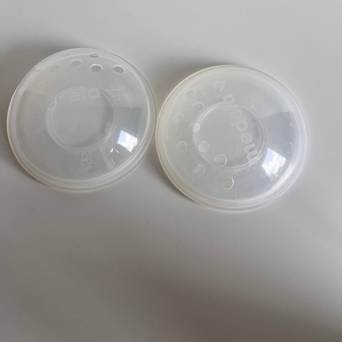 Krūtų skydeliai, Medela