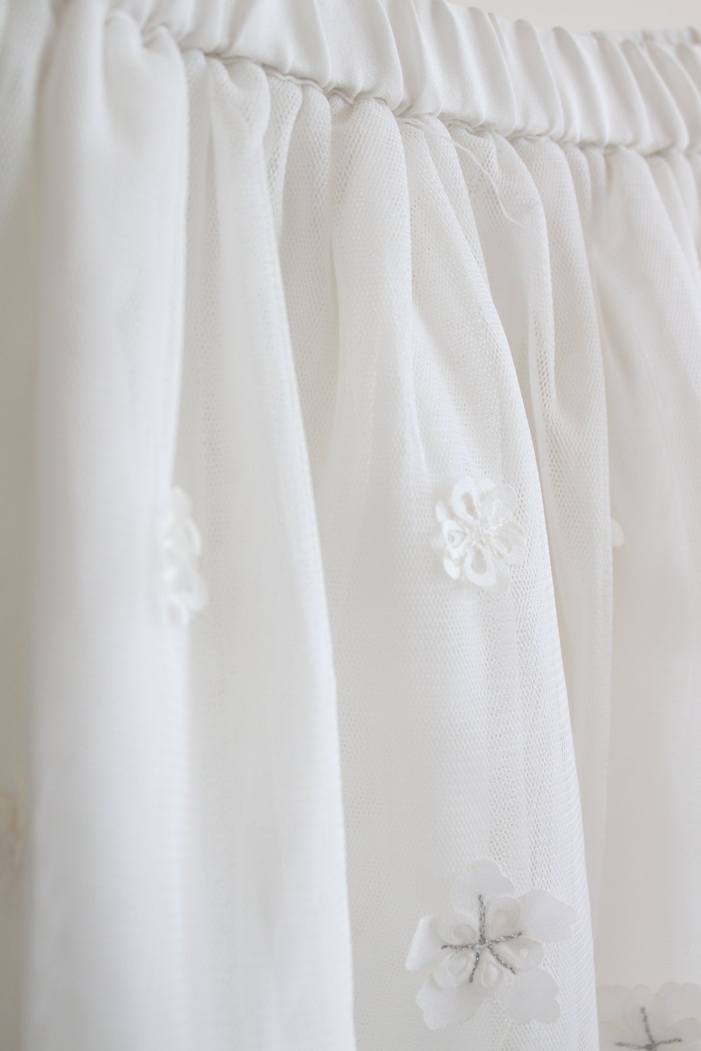 Sijonas Young dimension