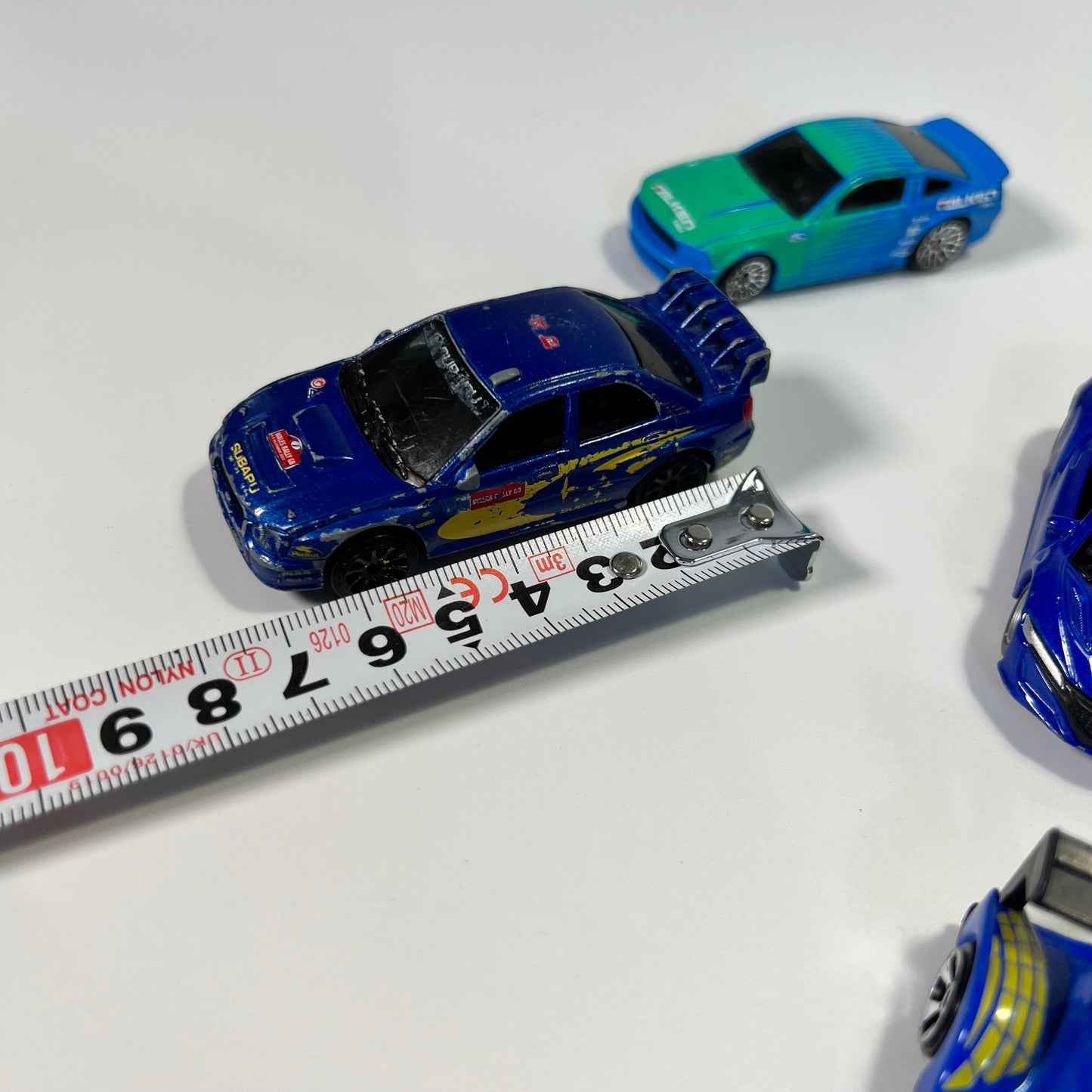 Mini automobilių rinkinys