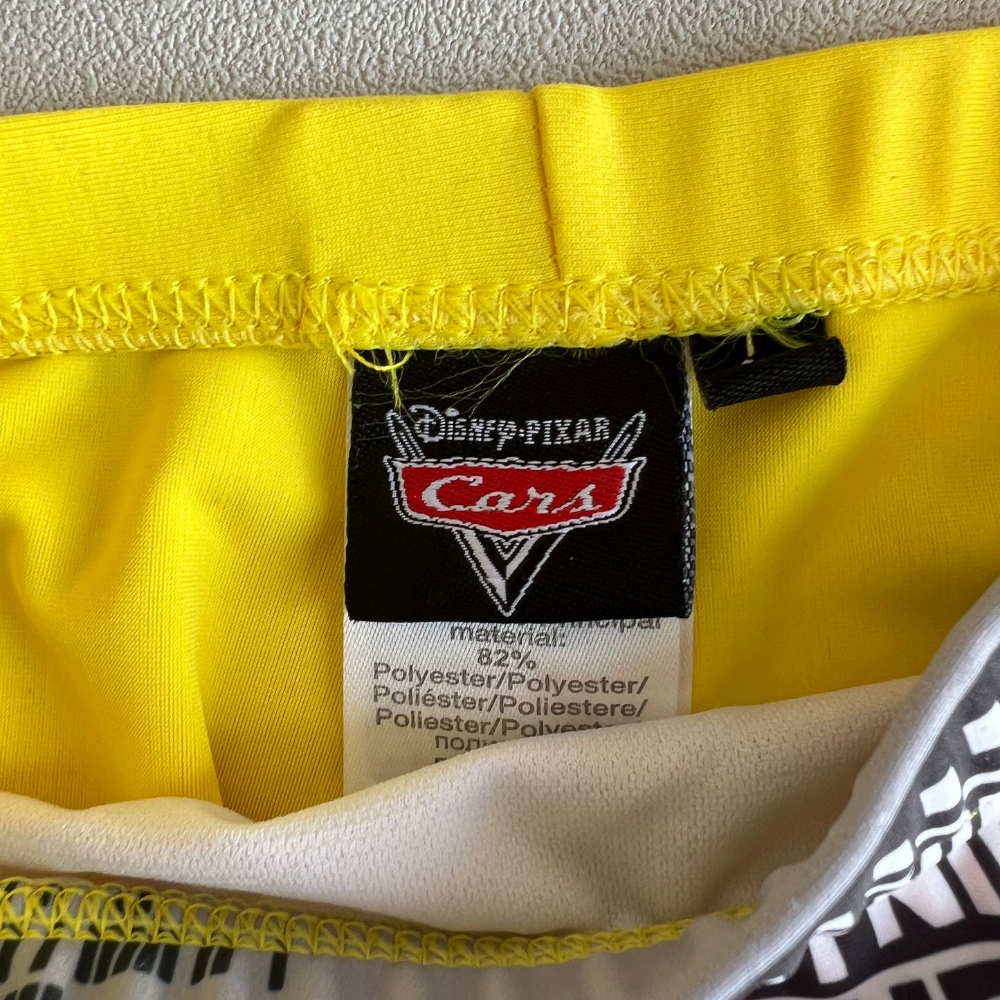 Maudymosi kelnaitės, Disney