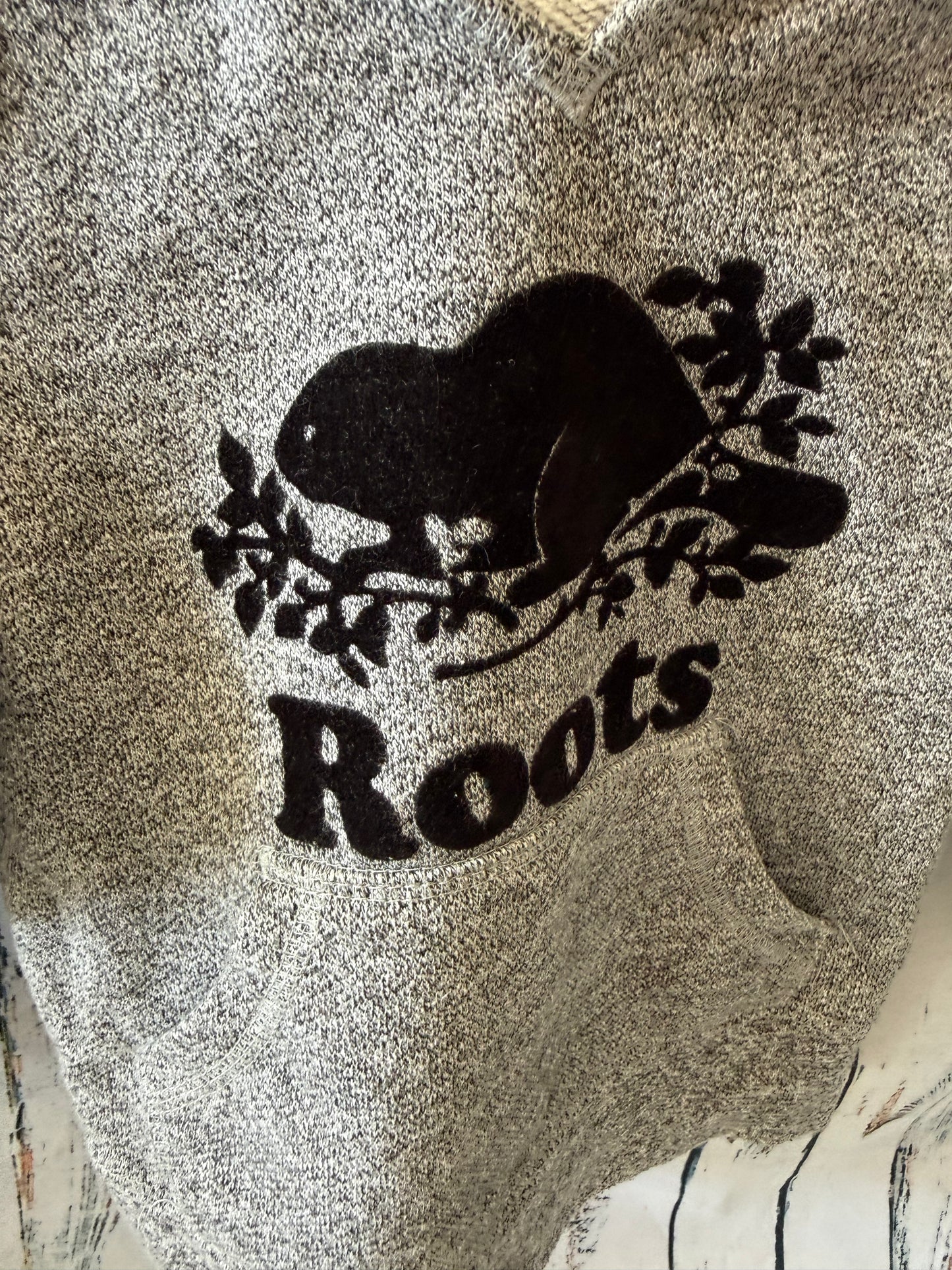 Megztinis Roots