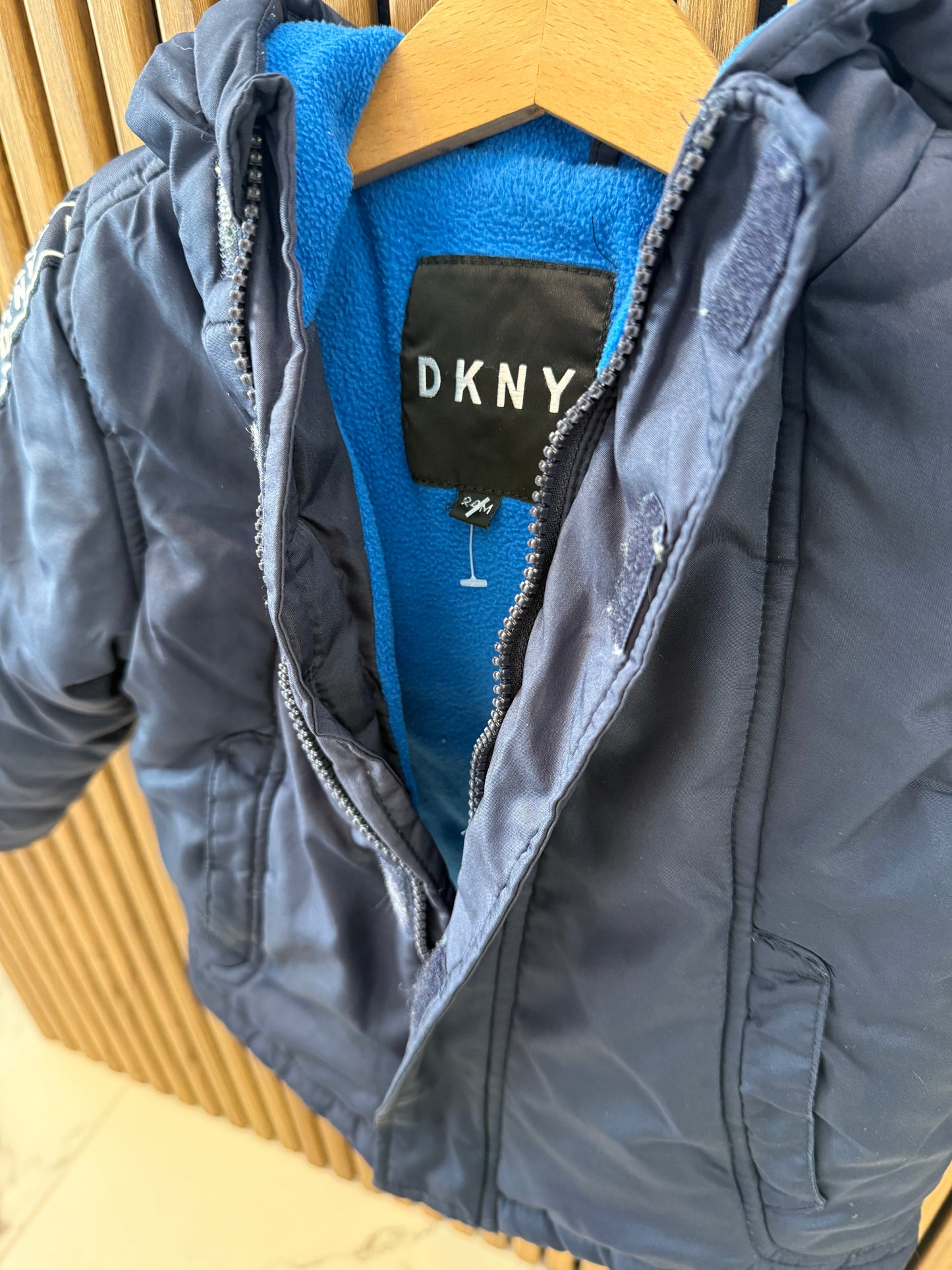 Striukė DKNY