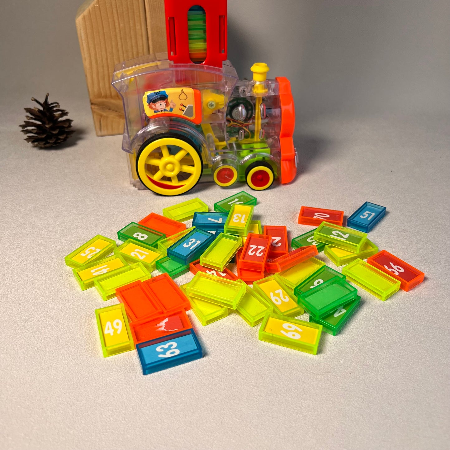 Domino dėlionės garvežys