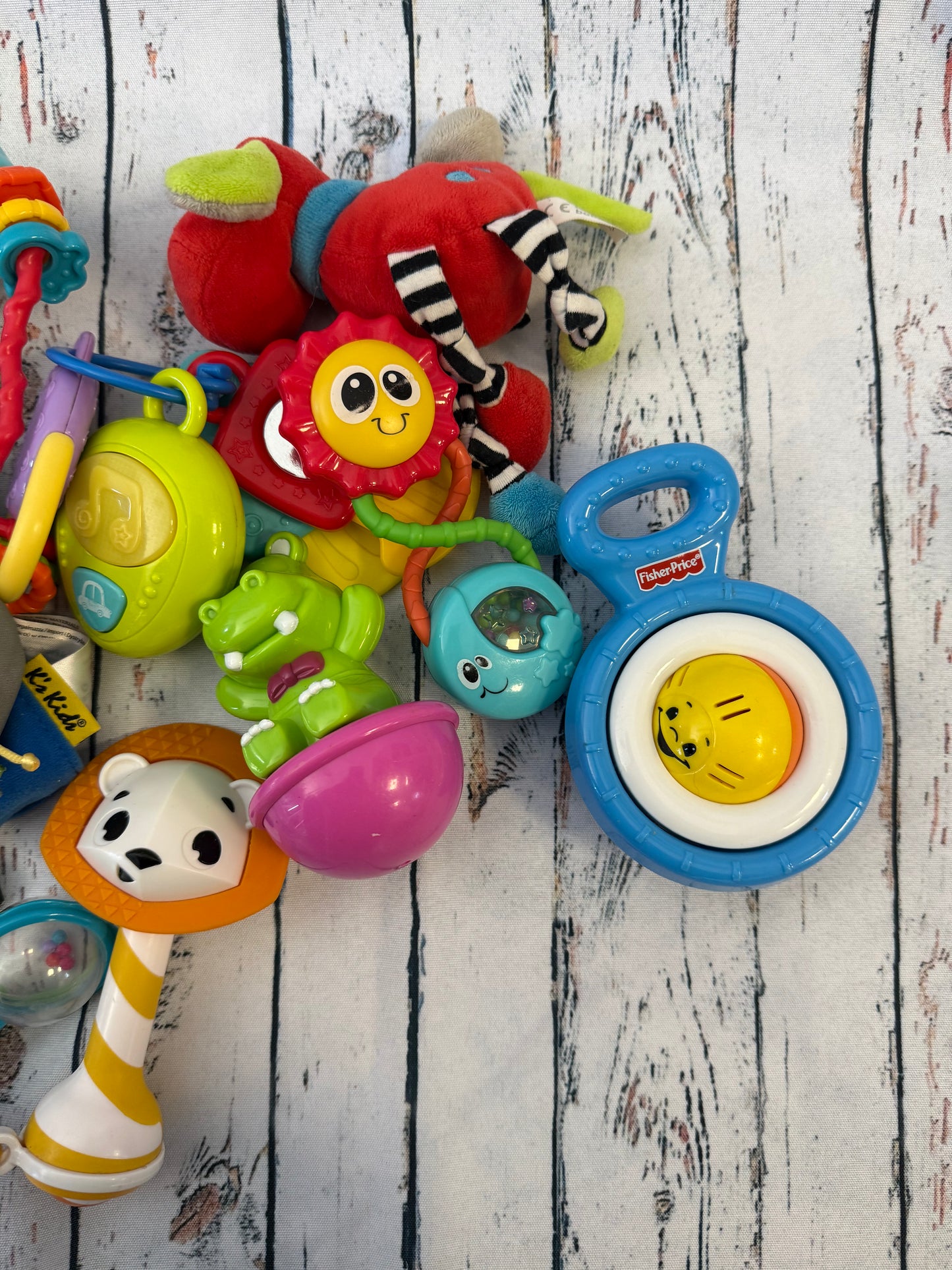 Kūdikių žaislų rinkinys Smalsiam mažyliui 🧸🌈