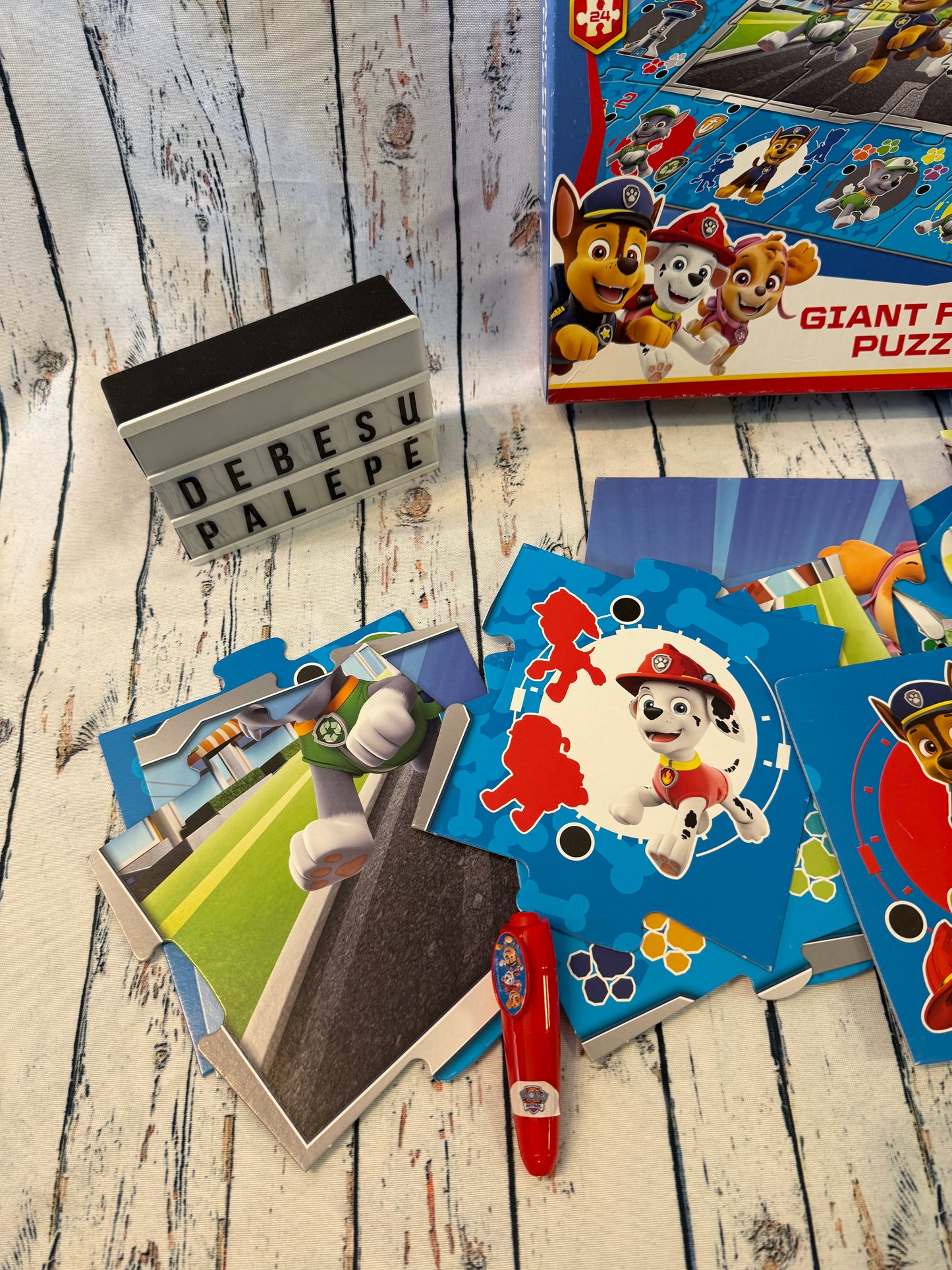 Paw Patrol grindų dėlionė 🐾🧩