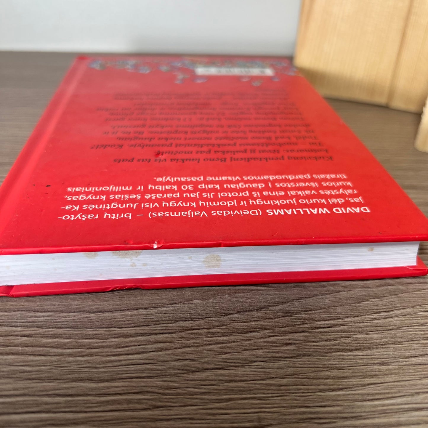 Knyga Močiutė plėšikė