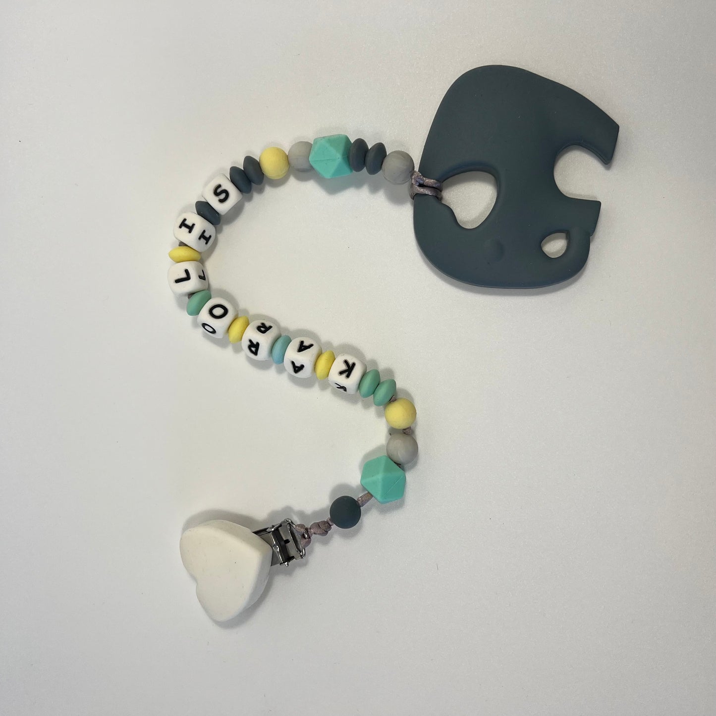 Čiulptuko grandinėlė su Karolis vardu