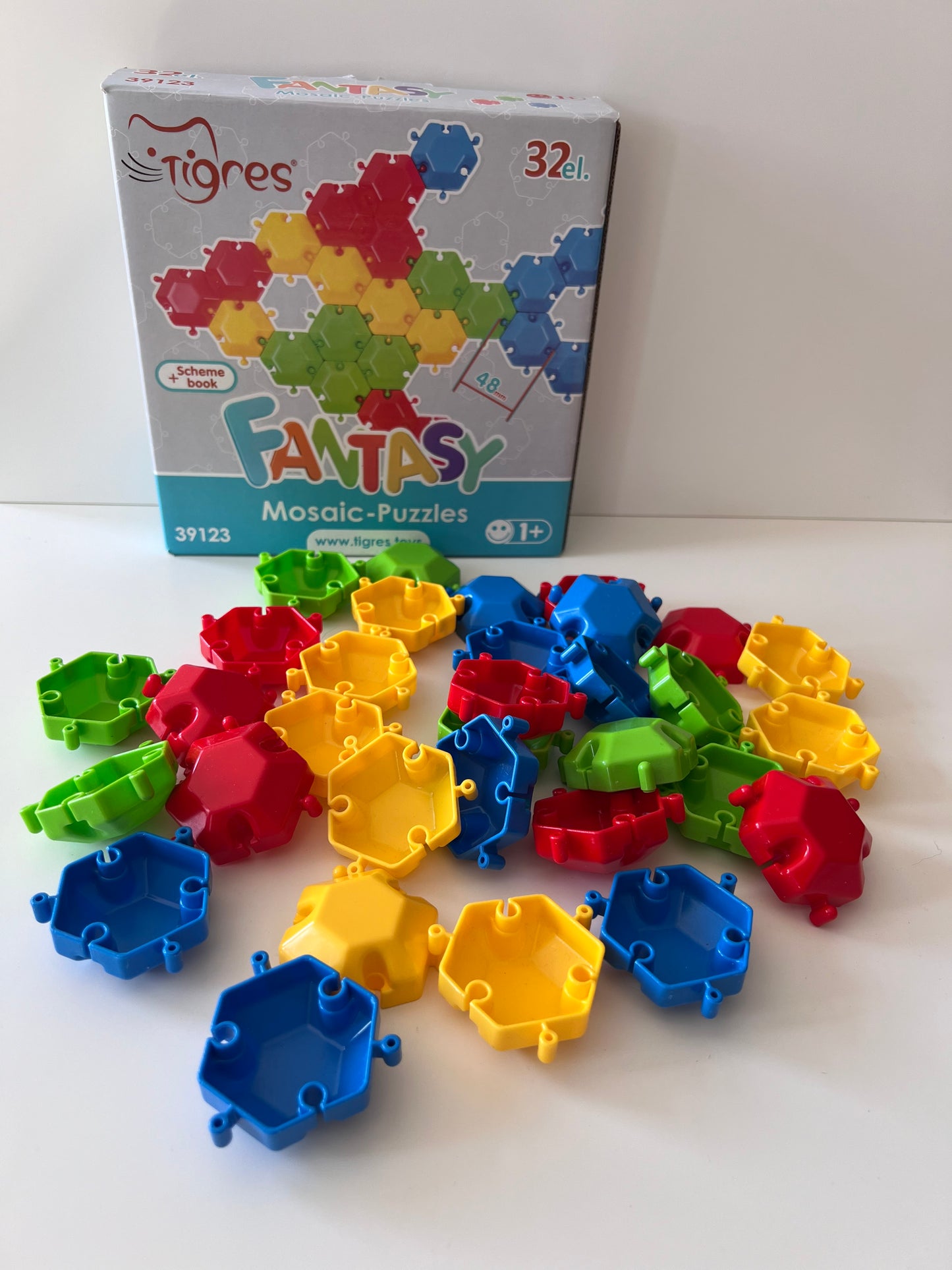 Dėlionė - mozaika, Tigres