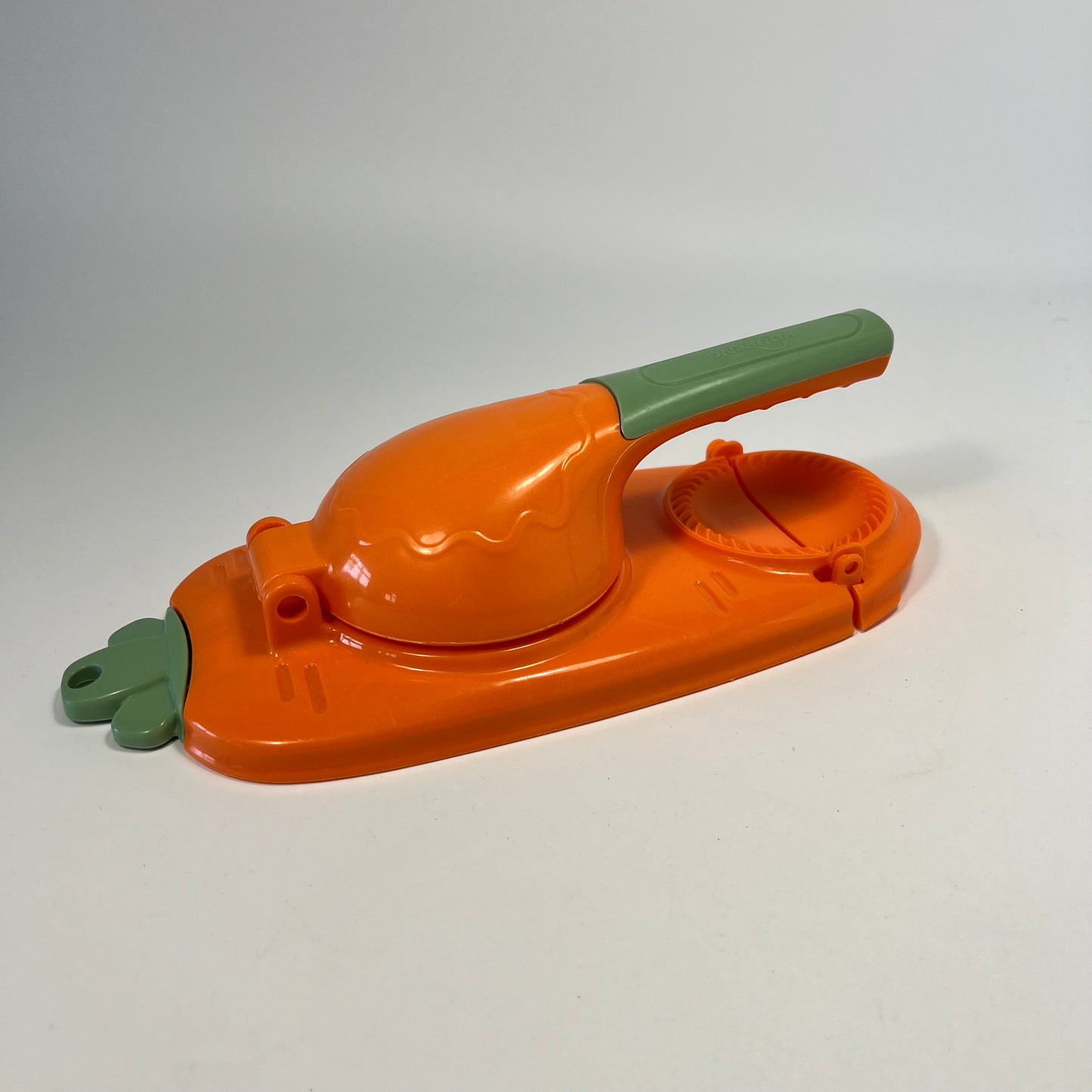 Koldūnų gaminimo prietaisas