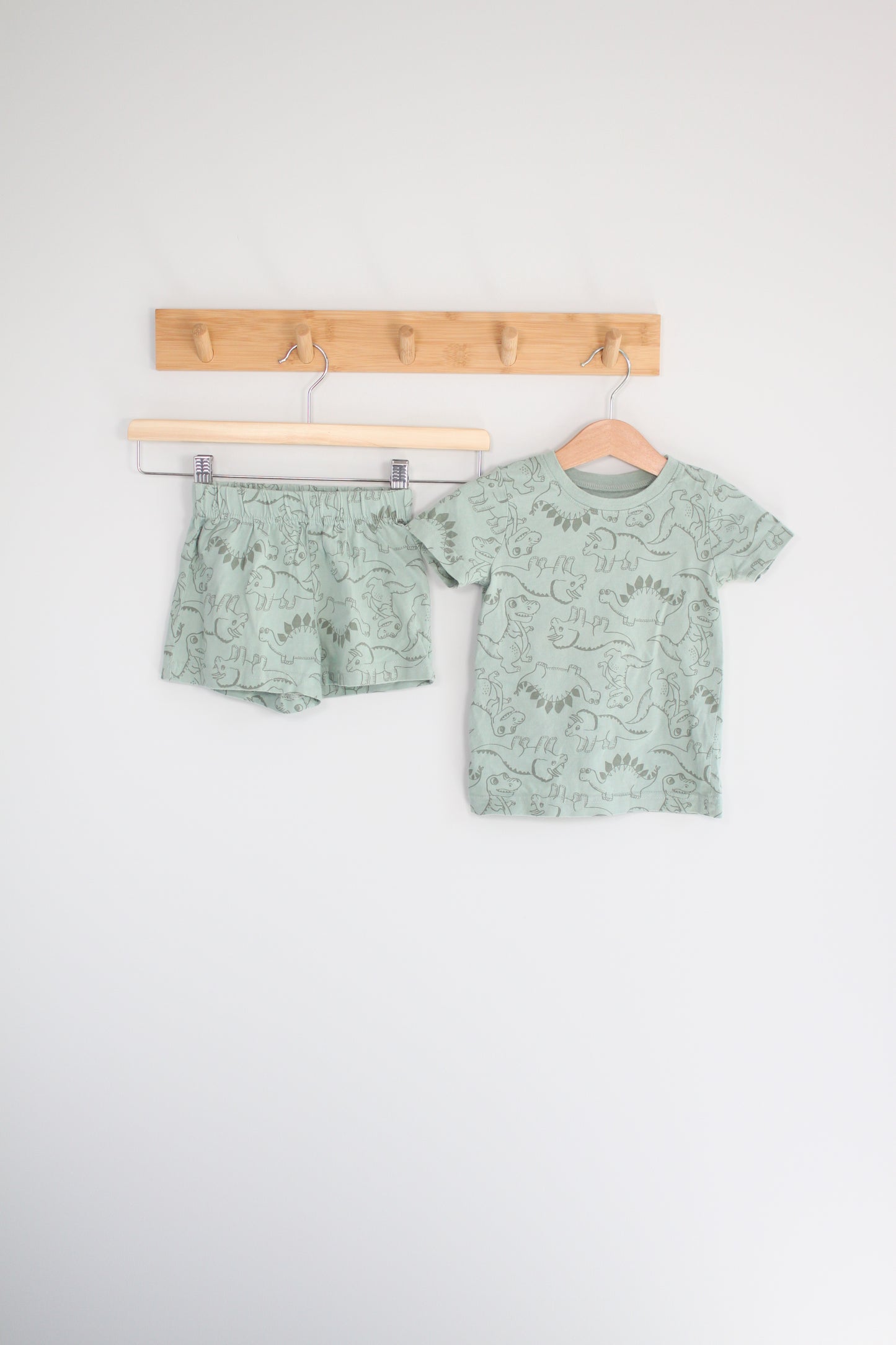 Komplektas Dunnes stores