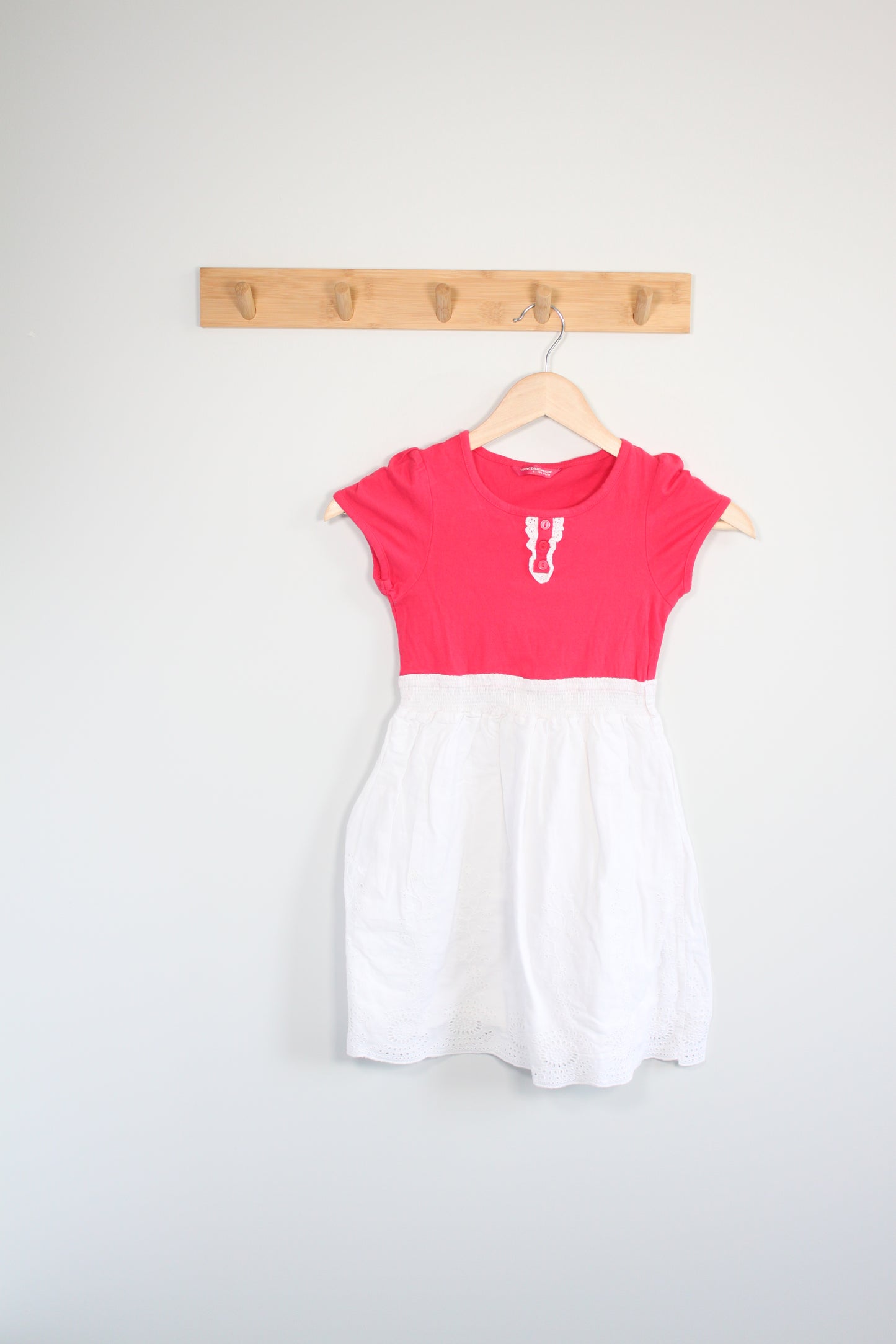 Suknelė Young dimension