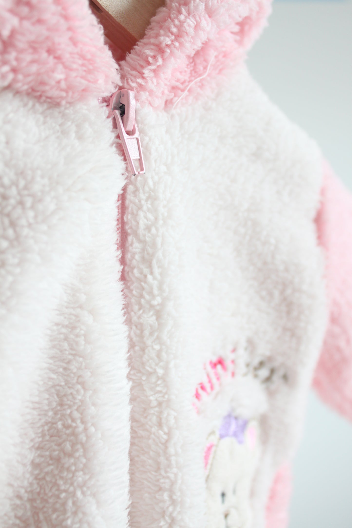 Kombinezonas Pe'pedini