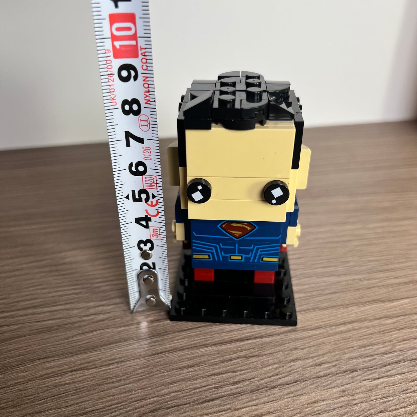 Brickheadz superboy figūrėlė