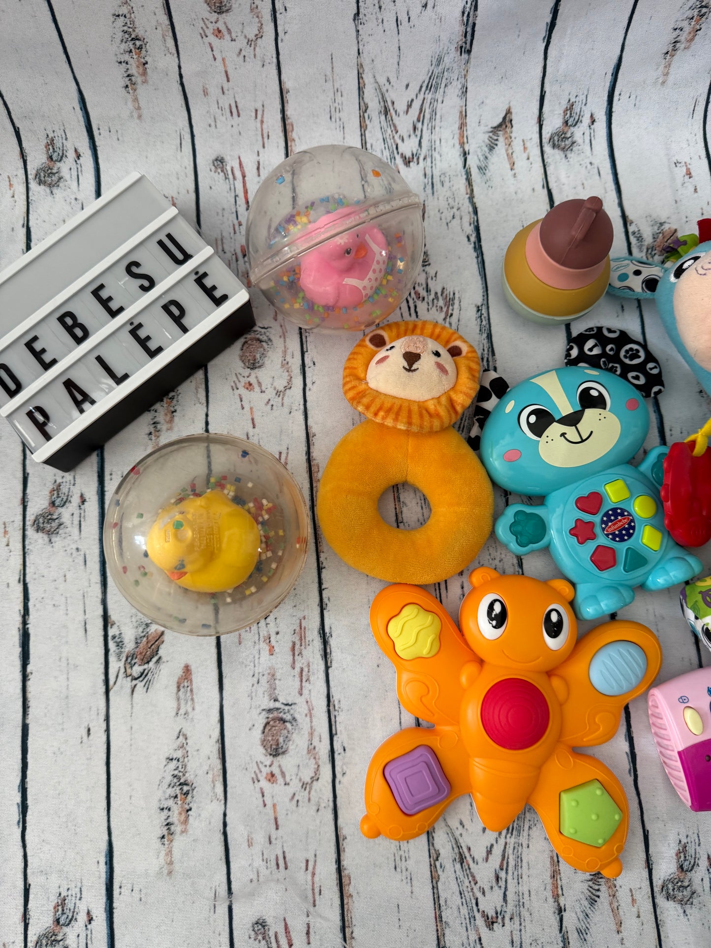 🧸🎶 Lavinamųjų žaislų rinkinys mažyliui