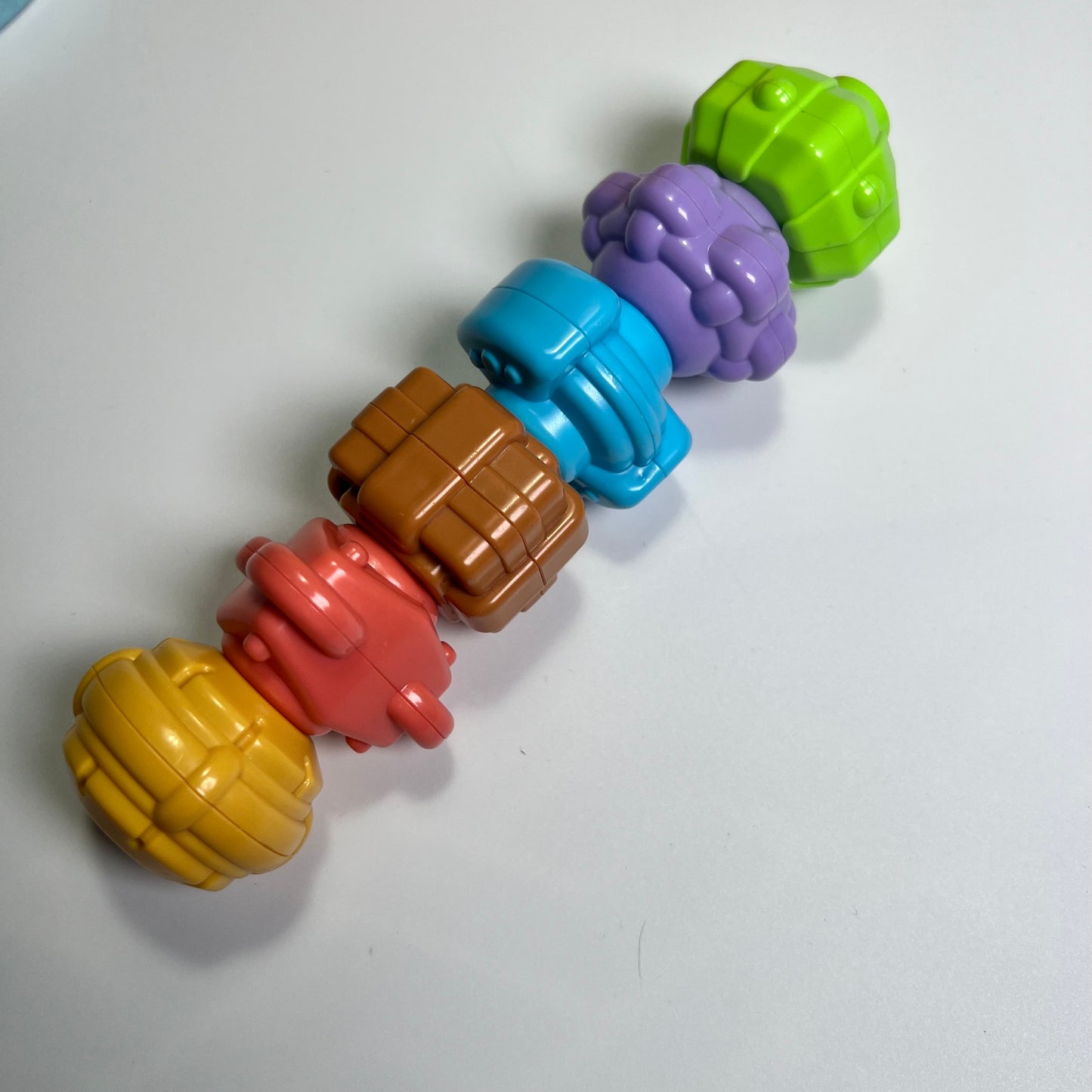 Lavinamų žaisliukų rinkinys “Pirmieji atradimai”