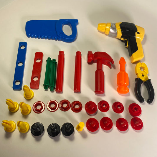 Įrankių rinkinys mažajam meistrui