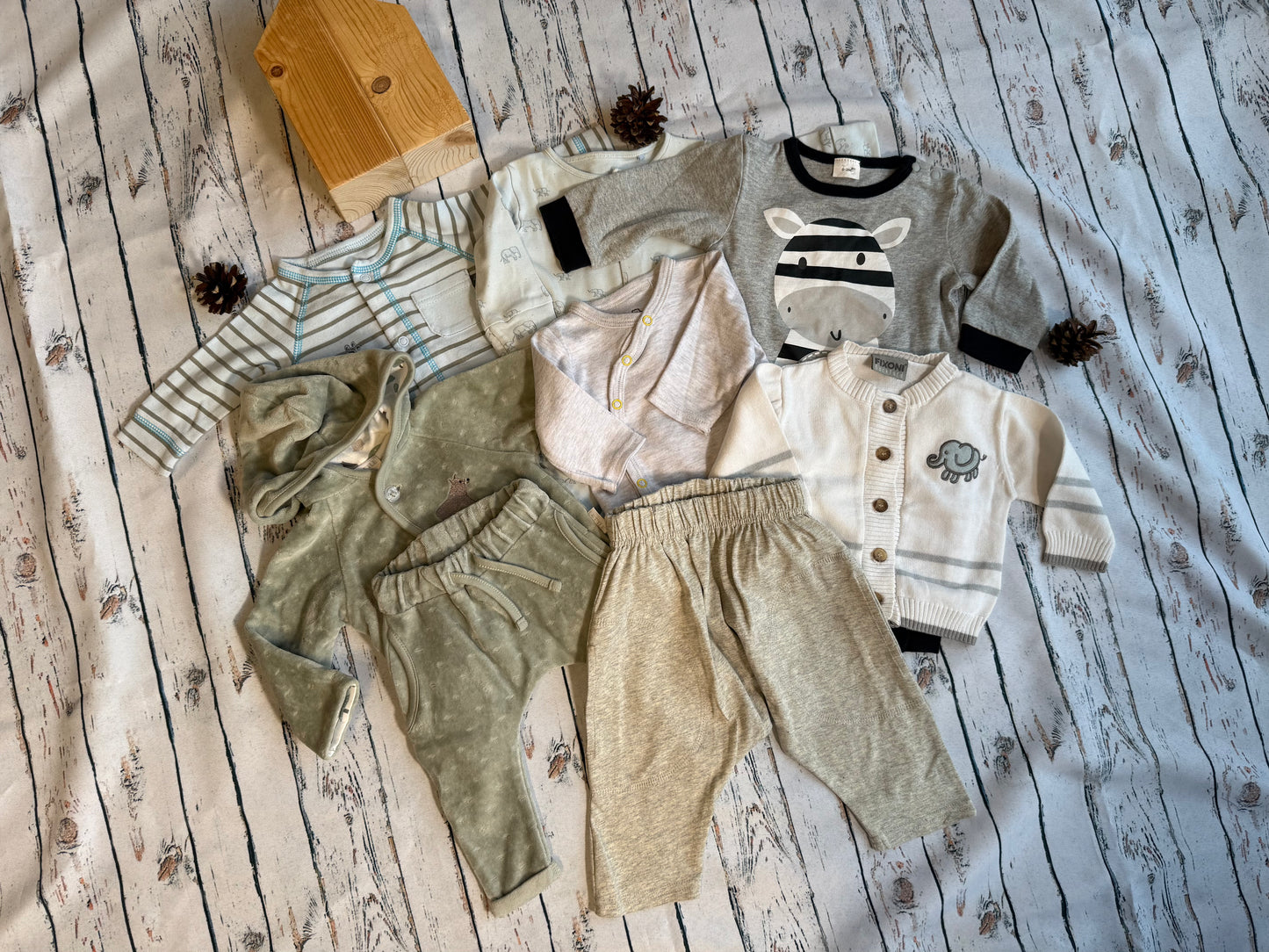 ☁️ Pilkšvai žalsvas debesėlis ☁️(50-56 dydis)