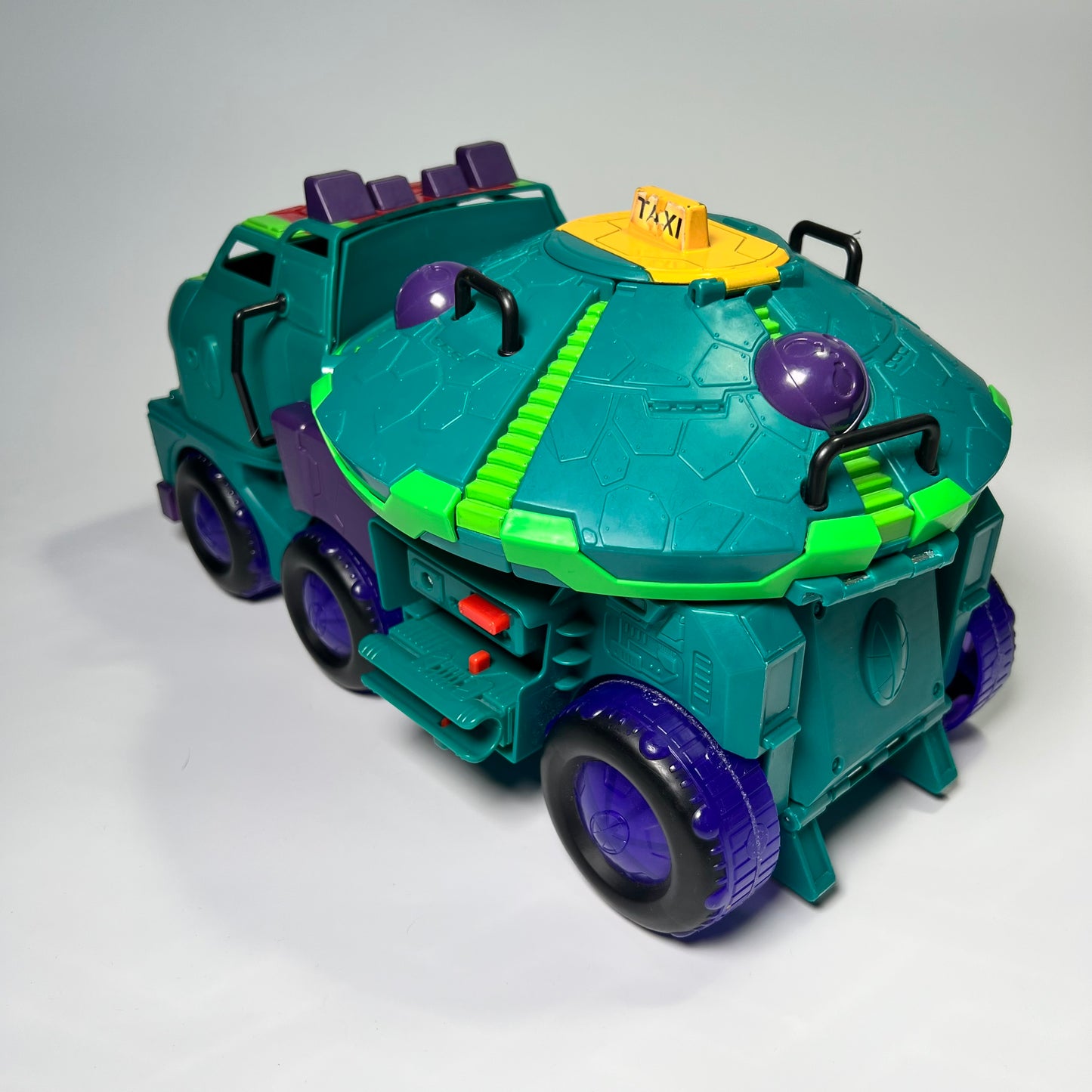 Teenage Mutant Ninja Turtles TUAB6000 „The Rise Turtle Tank“ mašina