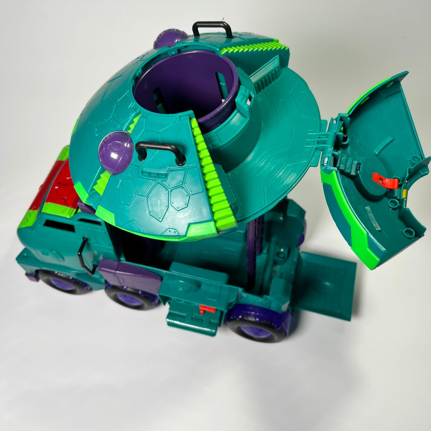 Teenage Mutant Ninja Turtles TUAB6000 „The Rise Turtle Tank“ mašina