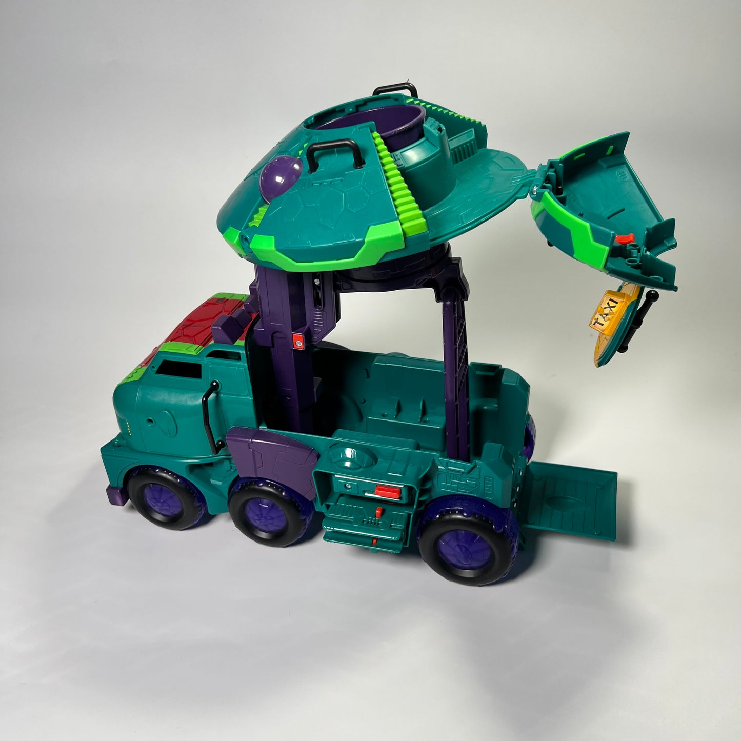 Teenage Mutant Ninja Turtles TUAB6000 „The Rise Turtle Tank“ mašina