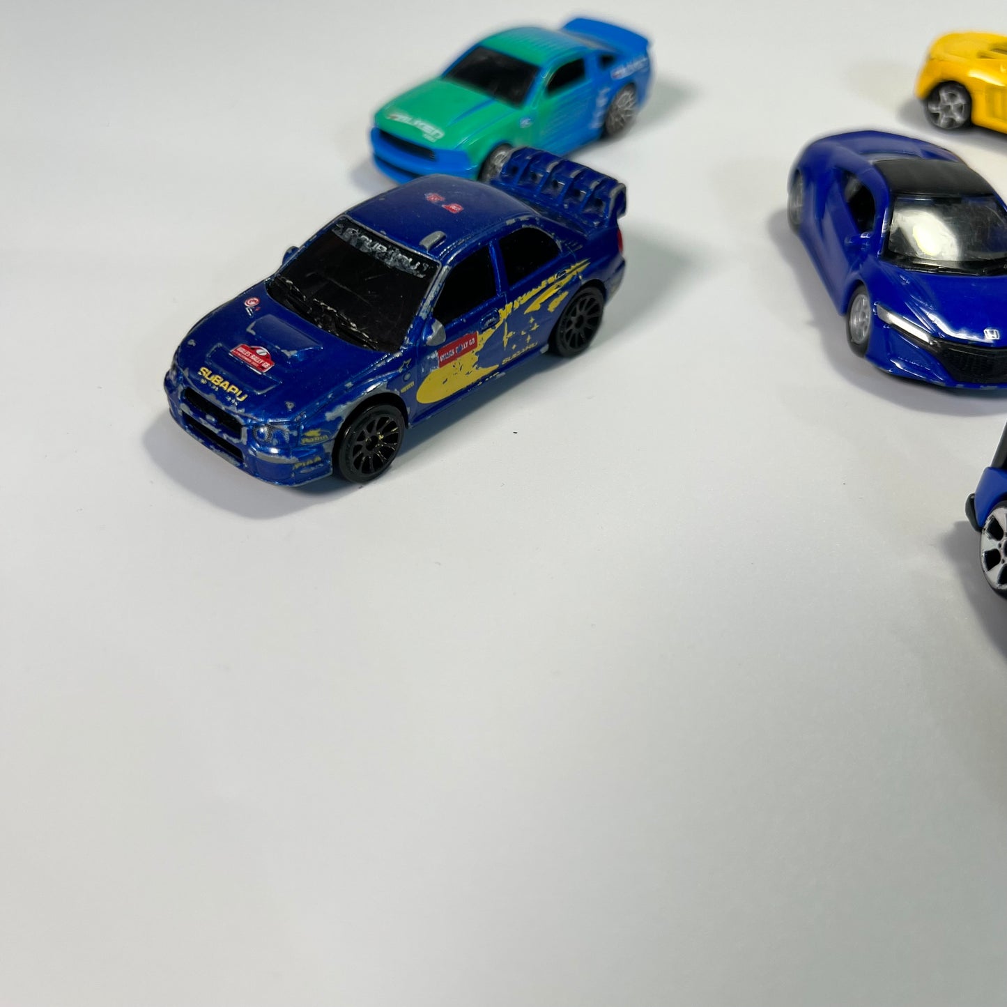 Mini automobilių rinkinys