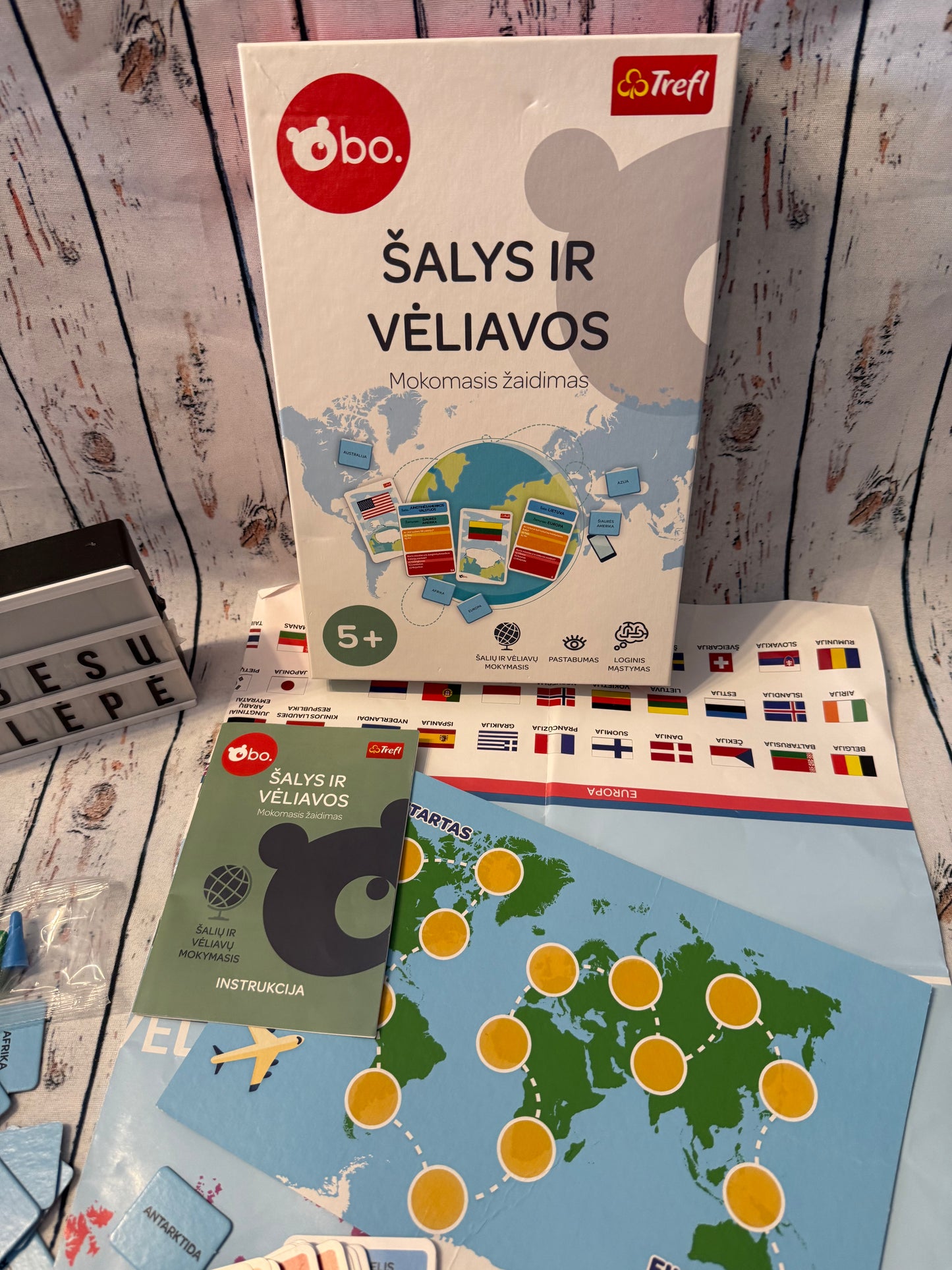 🌍🚩 Mokomasis žaidimas „Šalys ir vėliavos“ | Trefl BO.