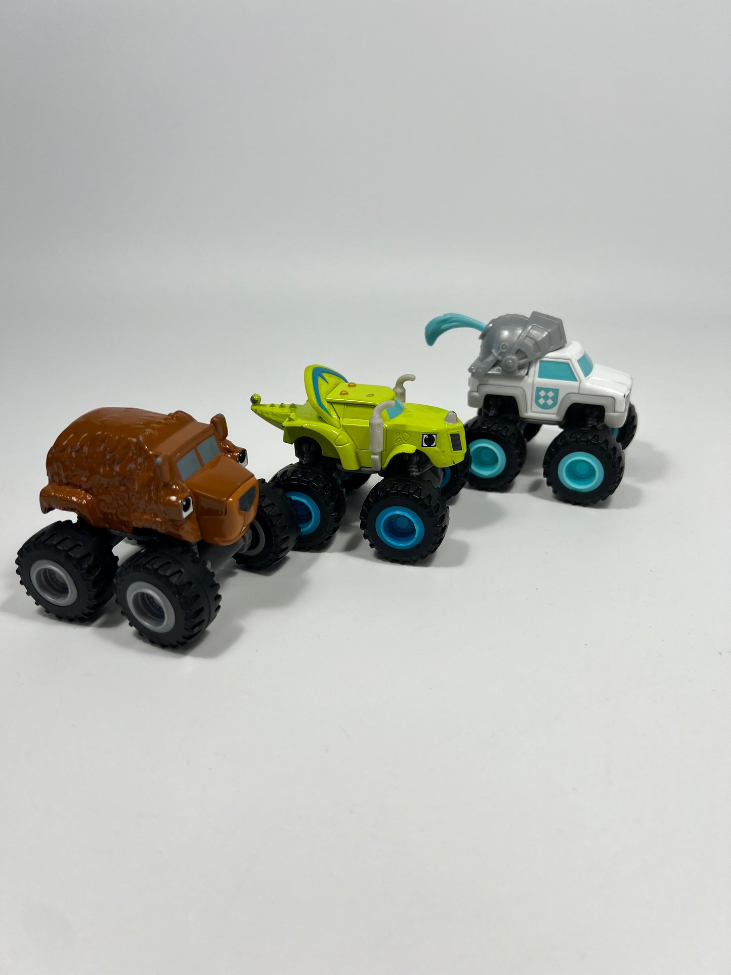 Fisher Price Blaze and Monster automobilių rinkinys