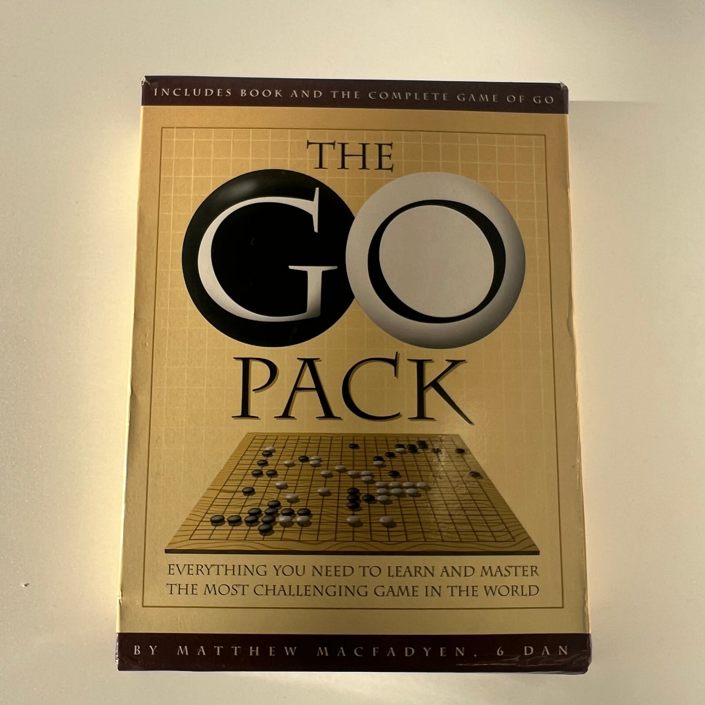 Stalo žaidimas " The go pack "