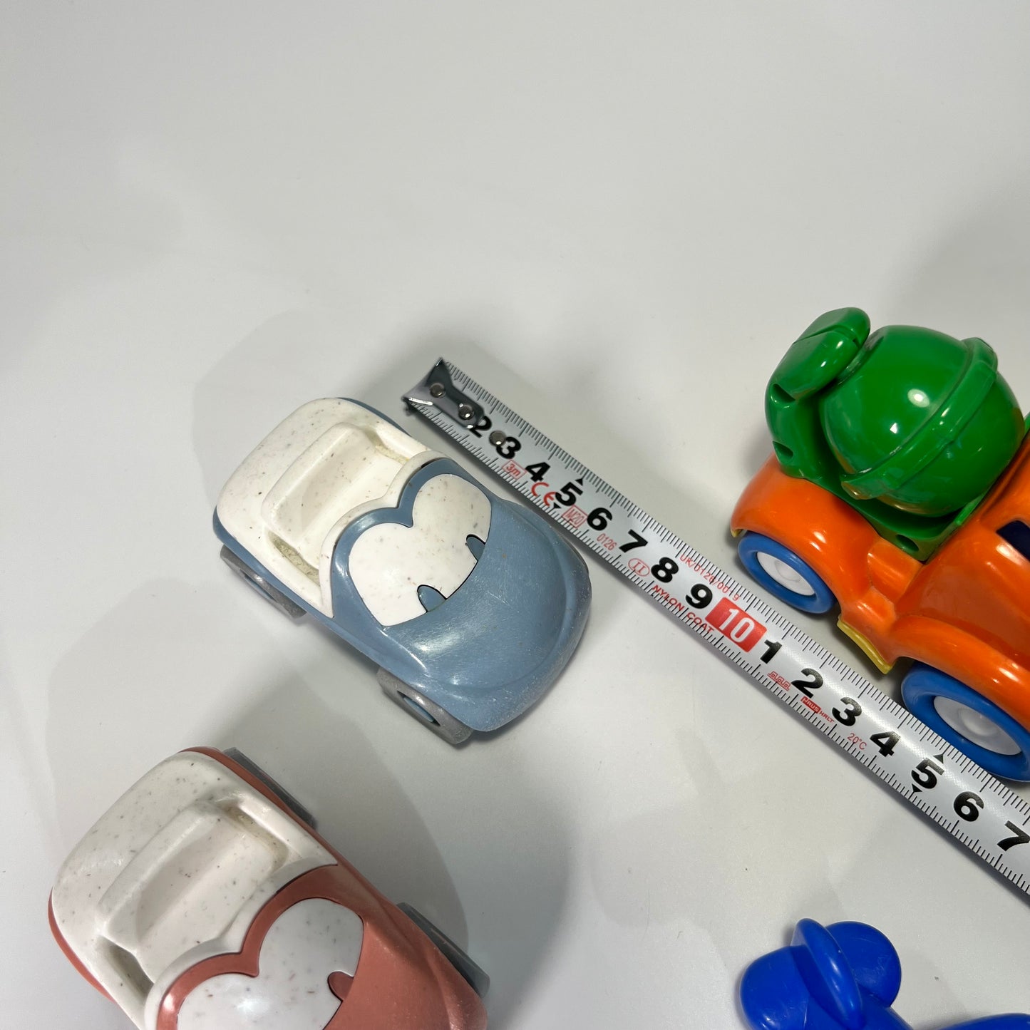 Mažų automobilių rinkinys