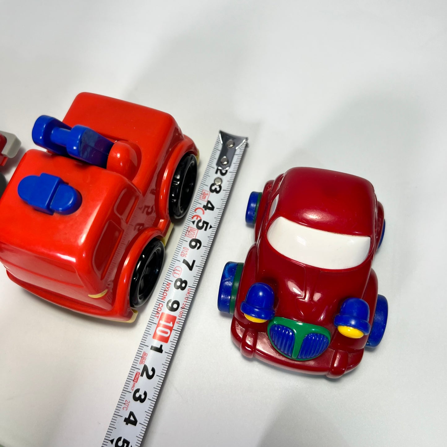 Vintažinių automobilių rinkinys mažiesiems