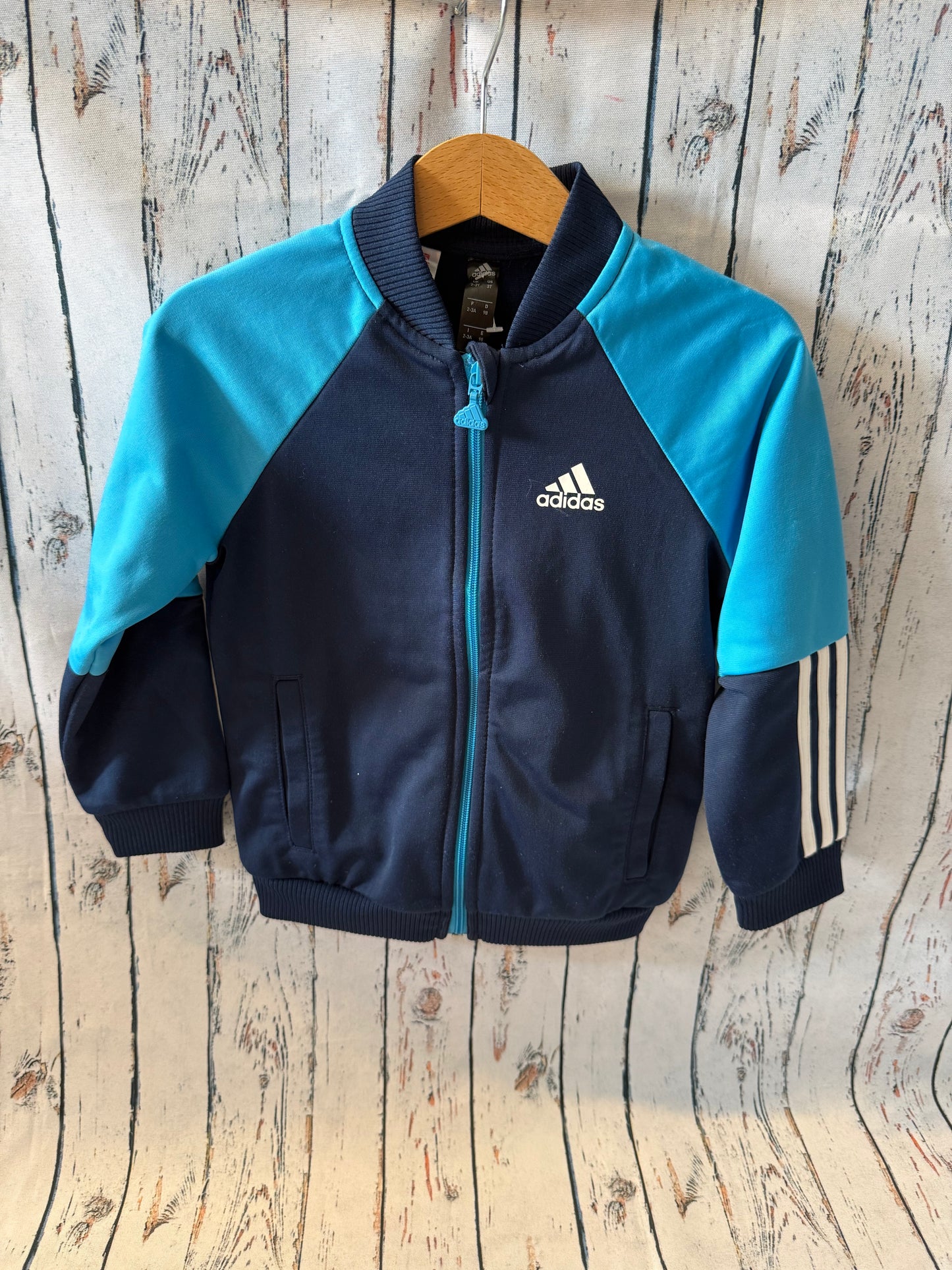 Megztinis Adidas