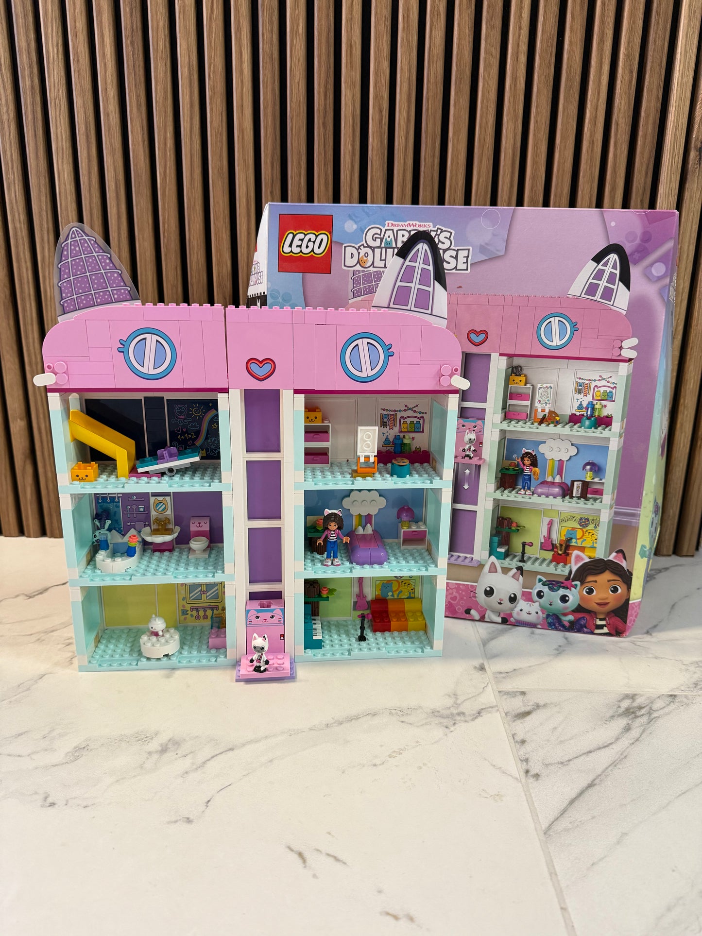 🏠✨ LEGO Gabby’s Dollhouse – naujas statybos nuotykis laukia!