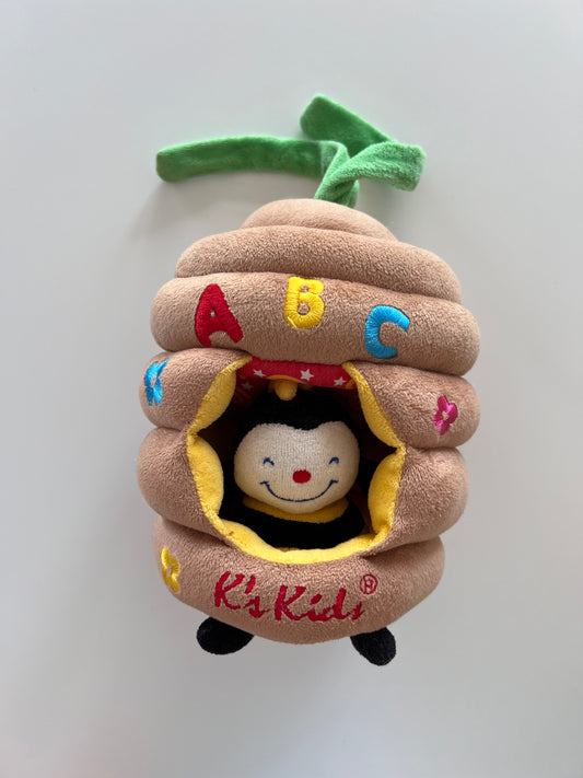 Pakabinamas muzikinis žaislas