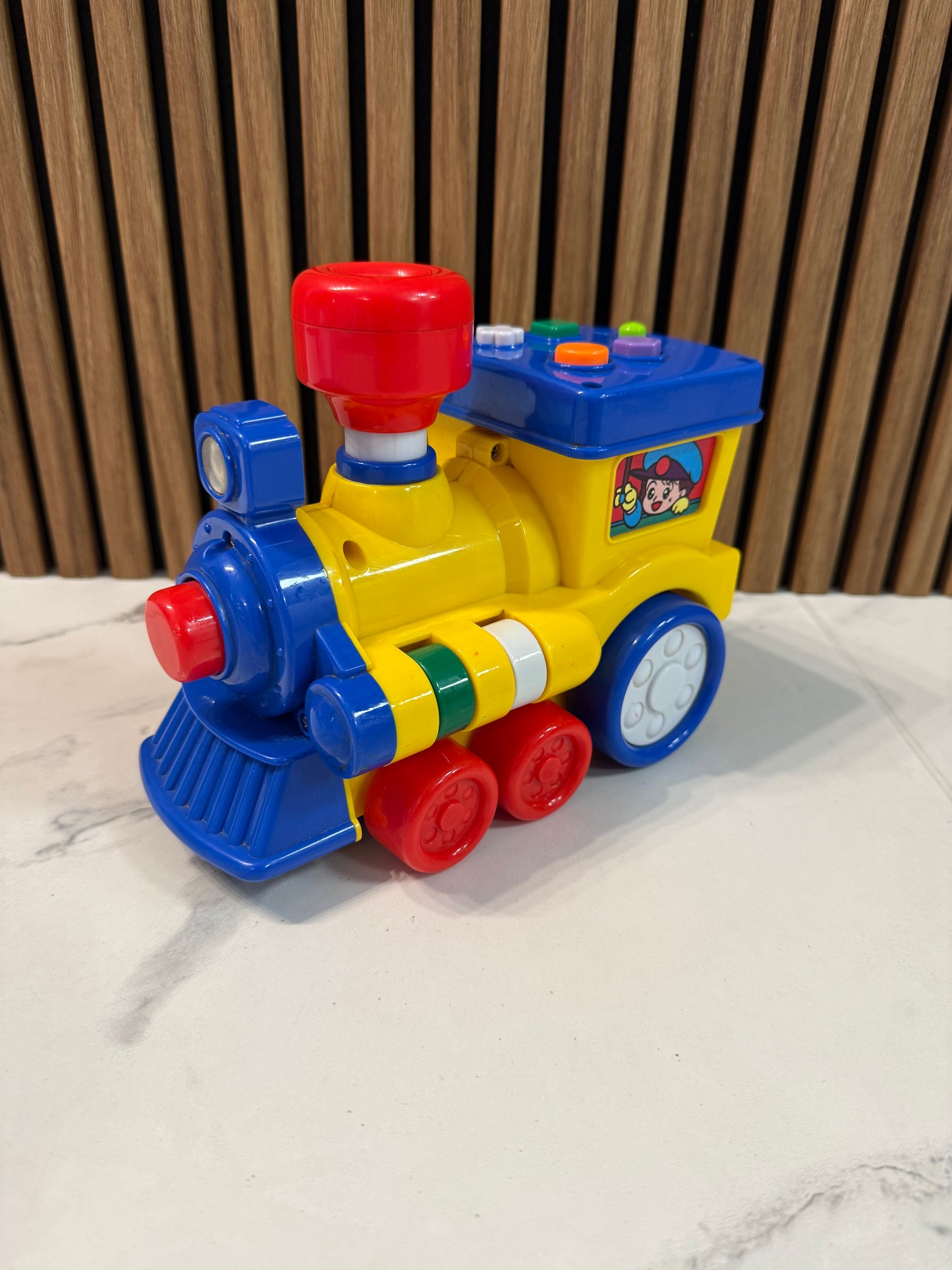 Muzikinis traukinukas 🚂🎶