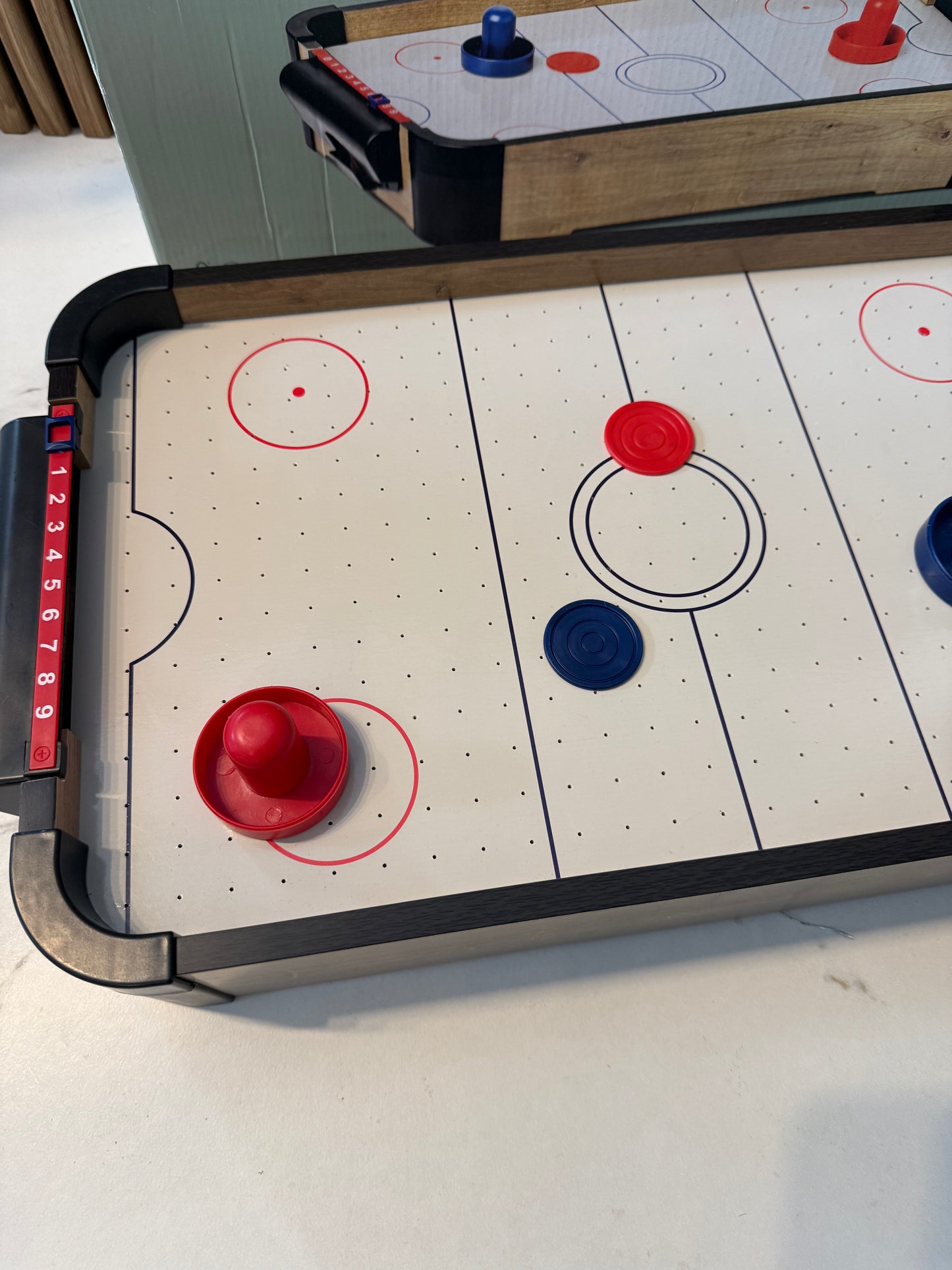 🏒 Stalo oro ritulio žaidimas „Air Hockey“