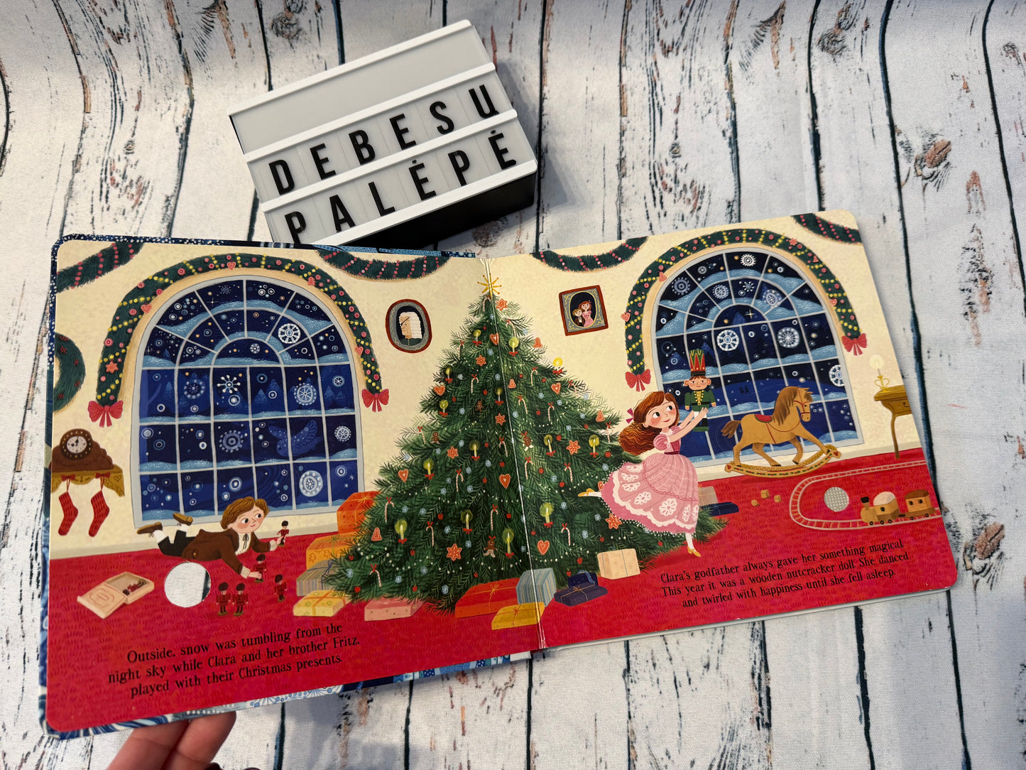 🎄🎶 Muzikinė knyga „The Nutcracker“ | Usborne