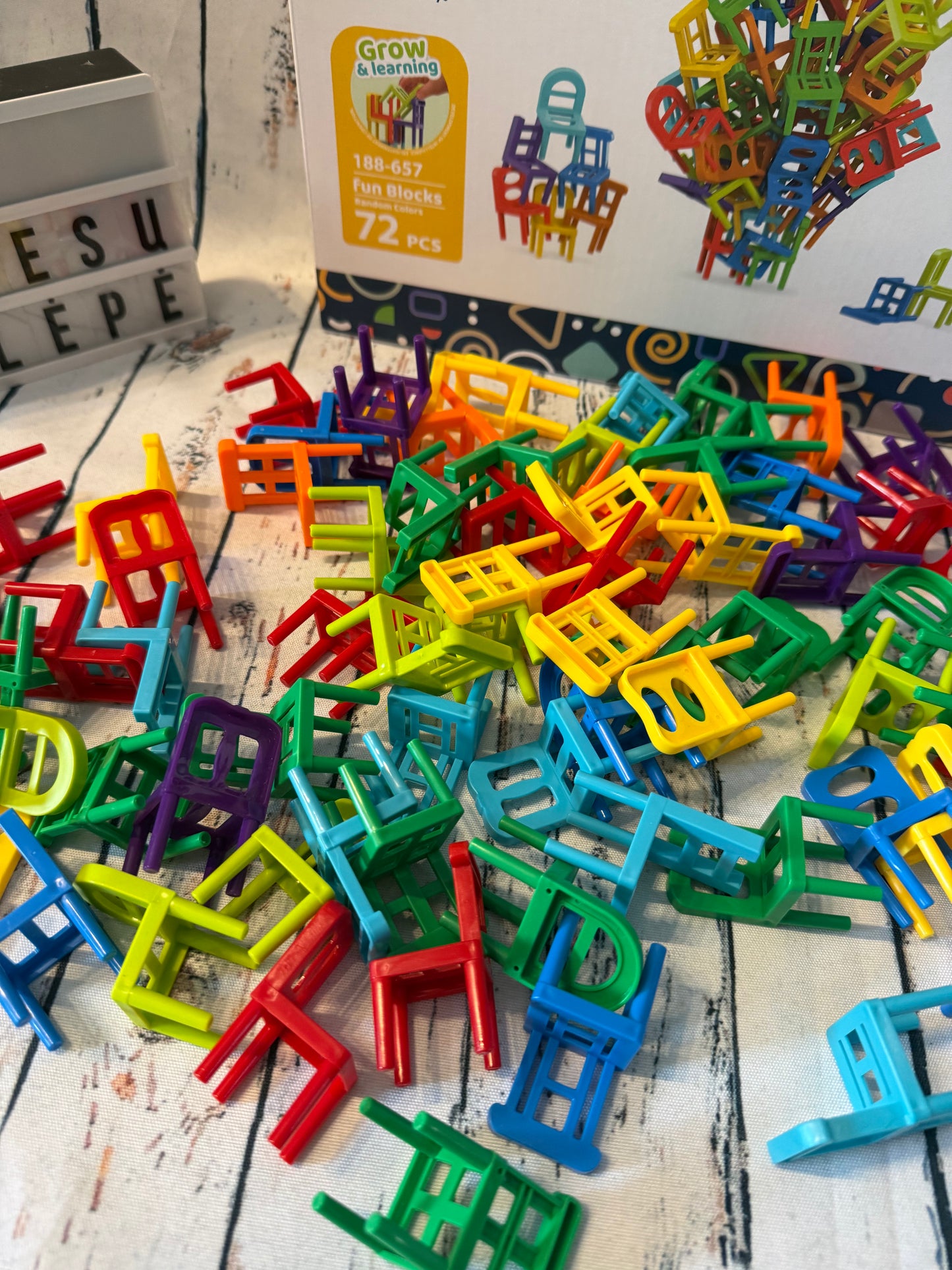 🪑🌈 „Builder Blocks World“ konstruktorius – 72 detalės