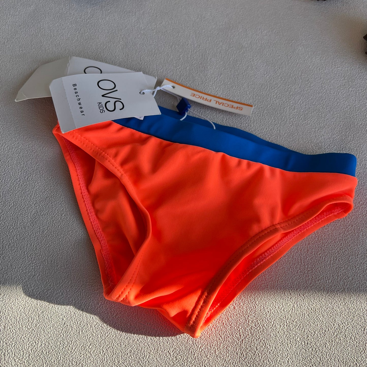 Maudymosi kelnaitės, OVS