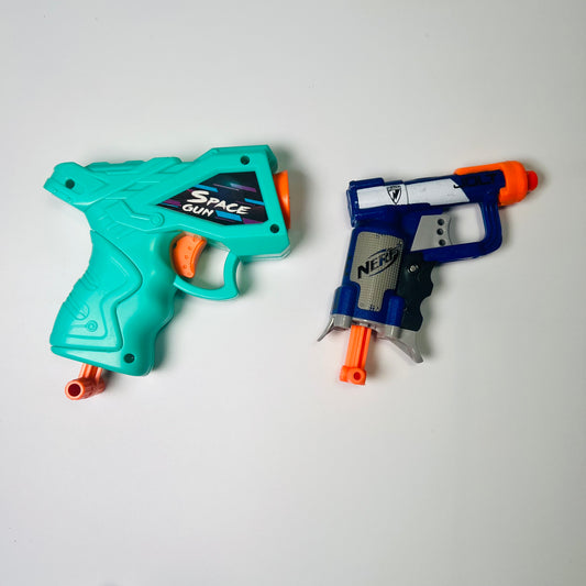 Mažų Nerf šautuvų komplektas