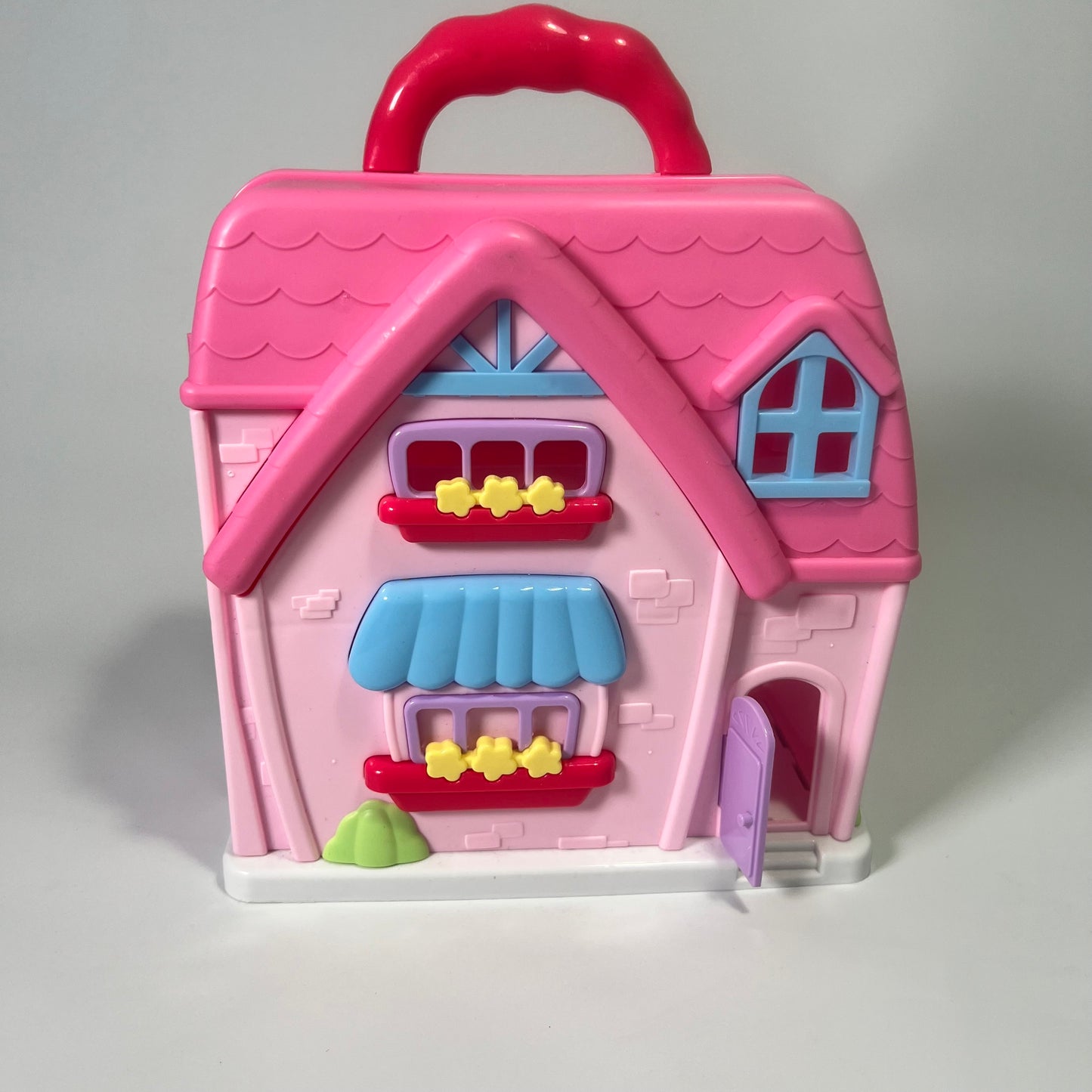 Mini lėlių namelis - lagaminėlis