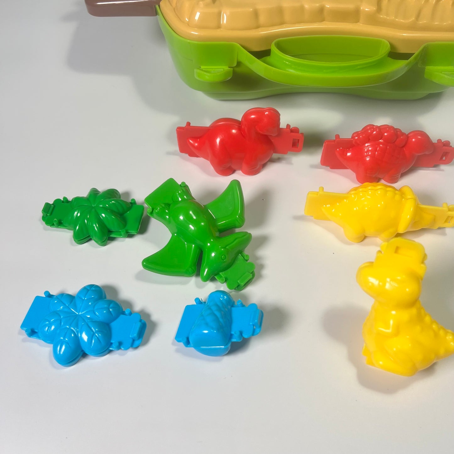 Kūrybinis modelino rinkinys Dinozaurai