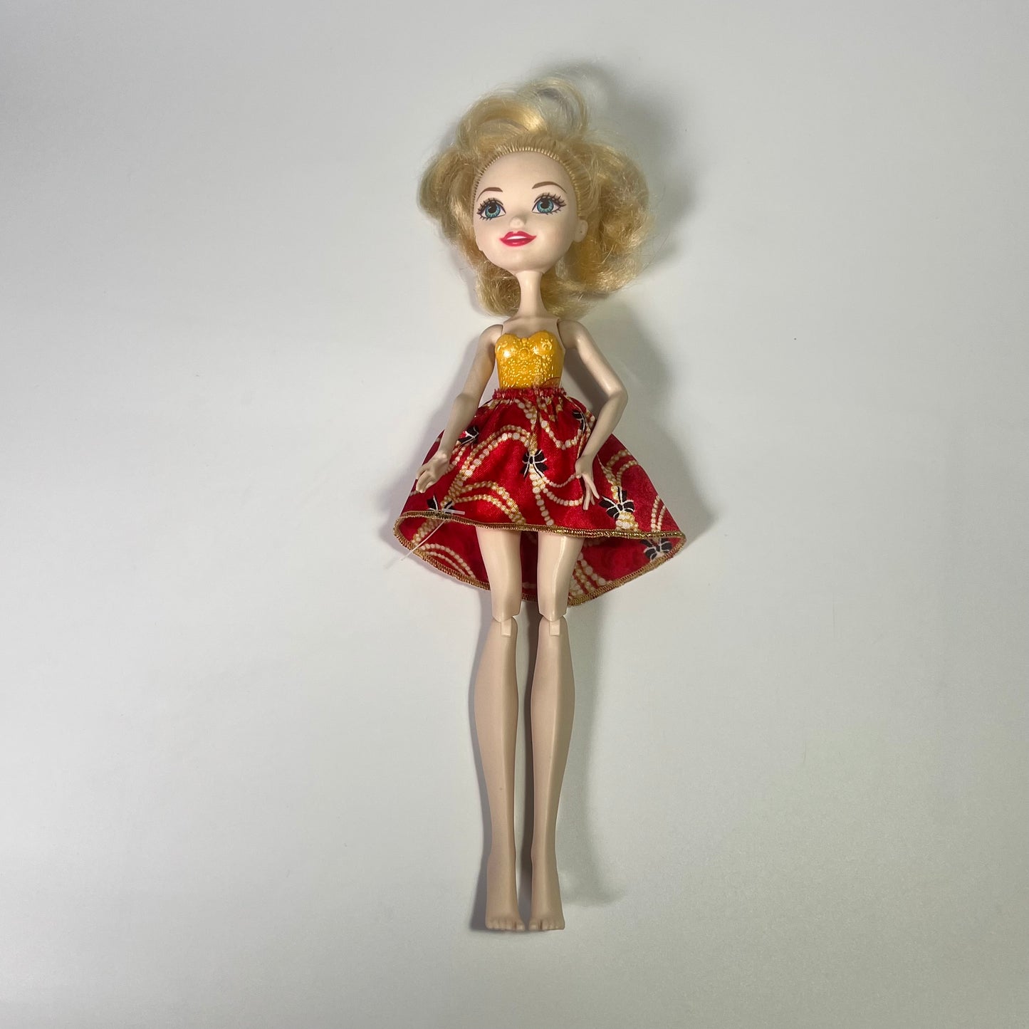 Lėlytė Ever after high