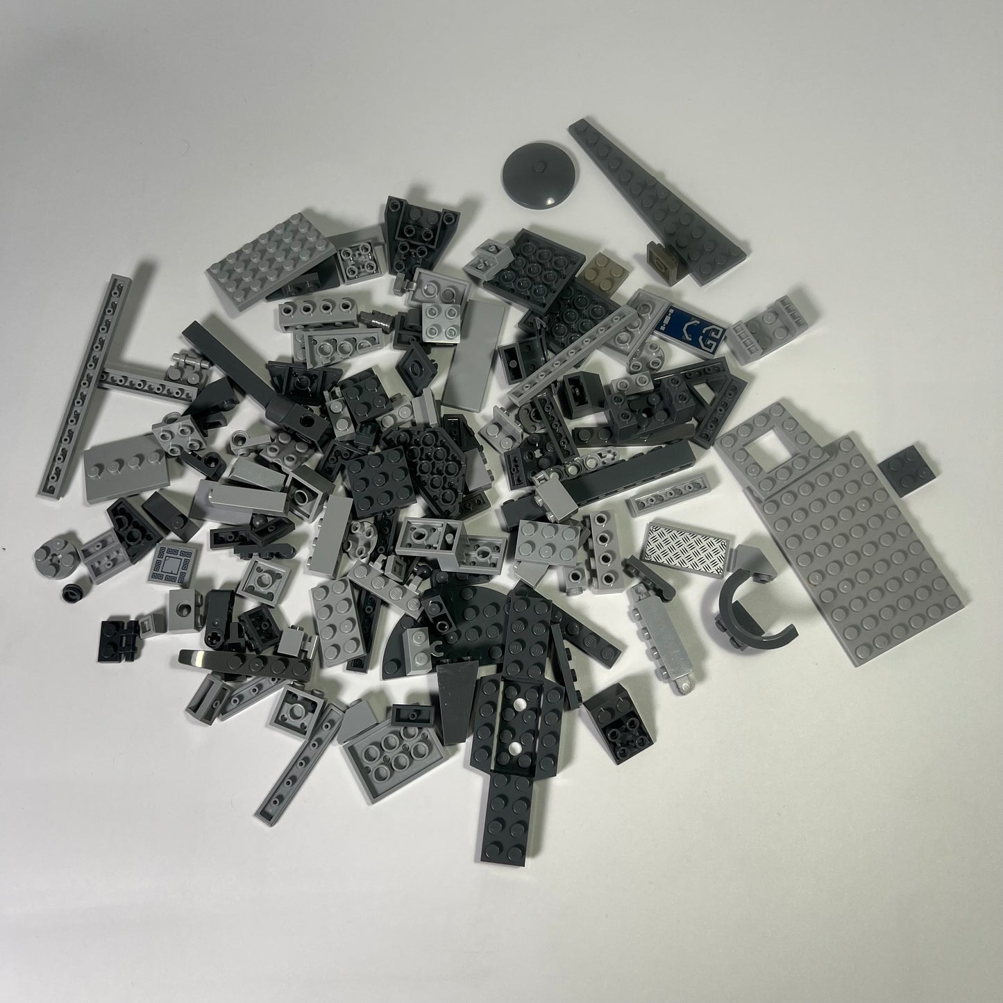 Lego rinkinys 101, pilkas