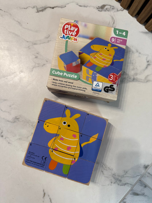 🌿 Medinė kubelių dėlionė