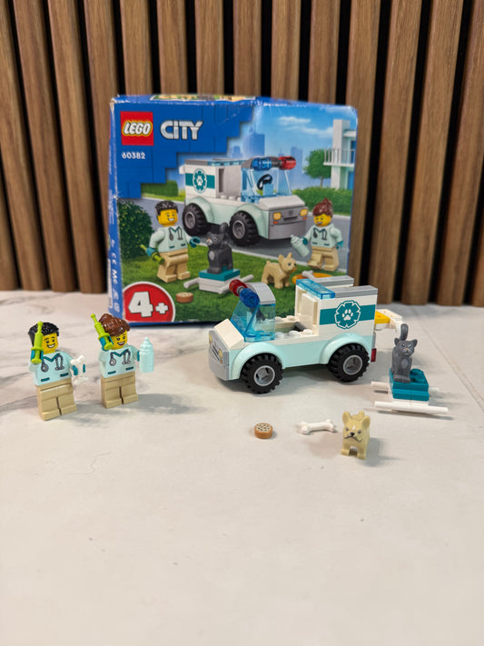 LEGO® City Gyvūnų gelbėtojai🐾 60382