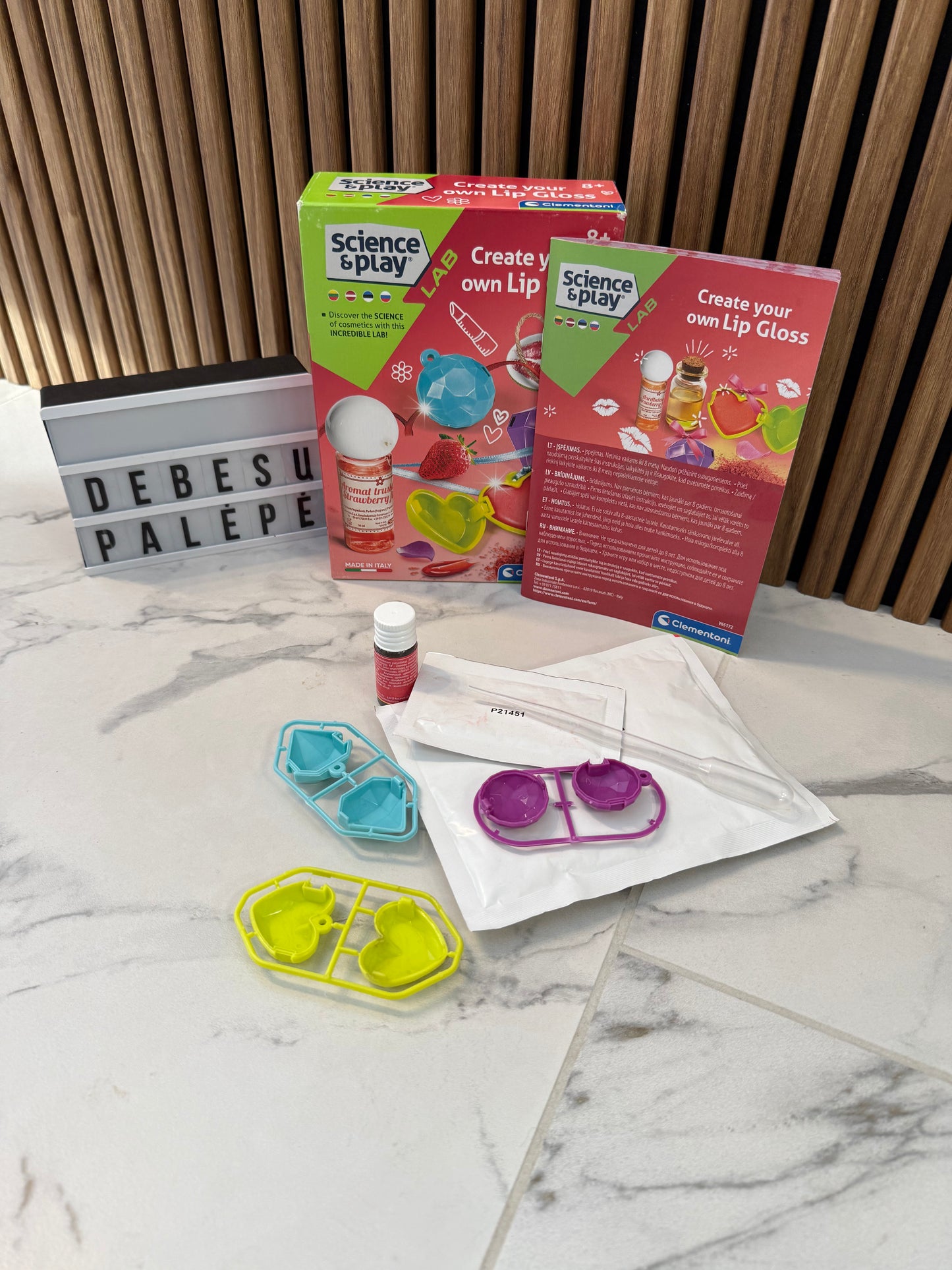 ✨ „Create Your Own Lip Gloss“ kūrybinis rinkinys
