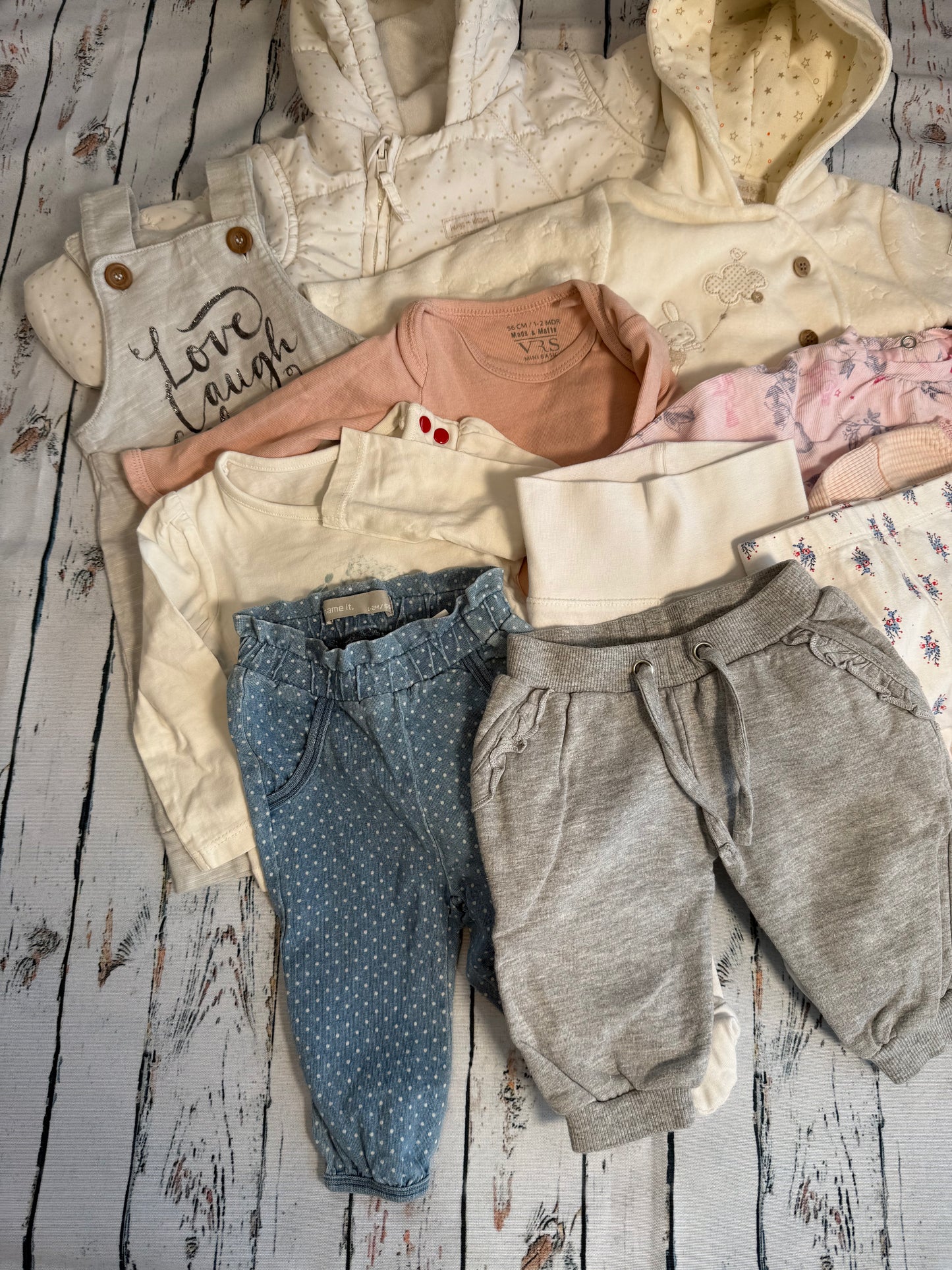 Švelnus mažylio drabužėlių rinkinys☁️(50-56 dydis)