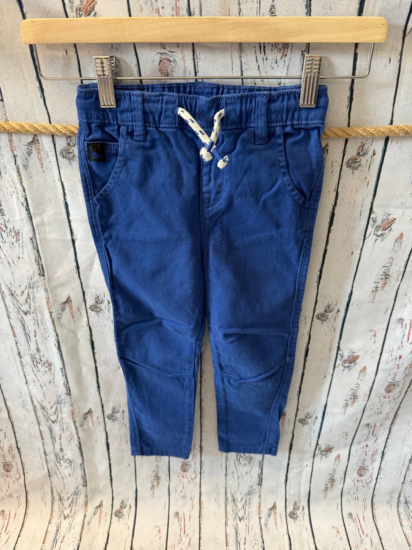 👖 Kelnės George