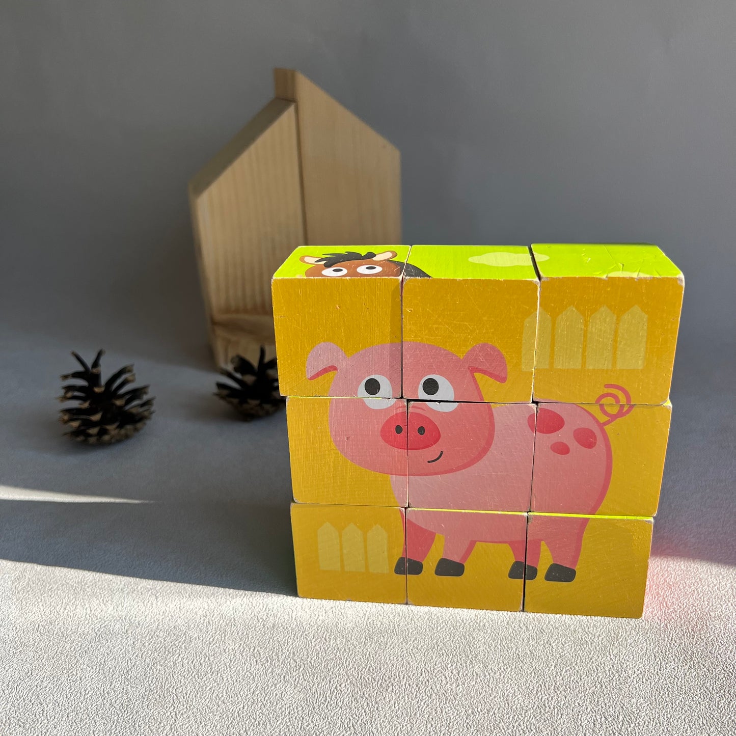 Kaladėlės Gyvūnėliai, Hape