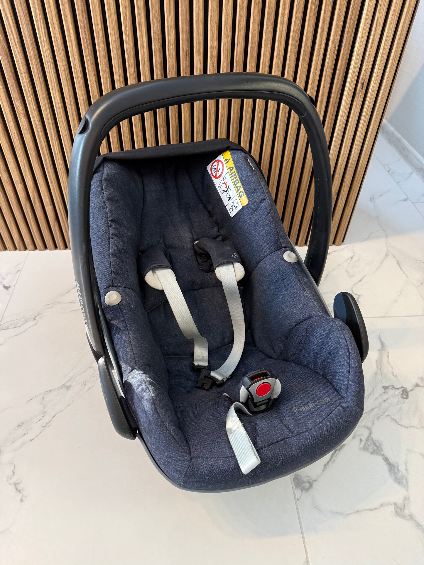 Maxi-Cosi kūdikio automobilinė kėdutė (0–12 kg)